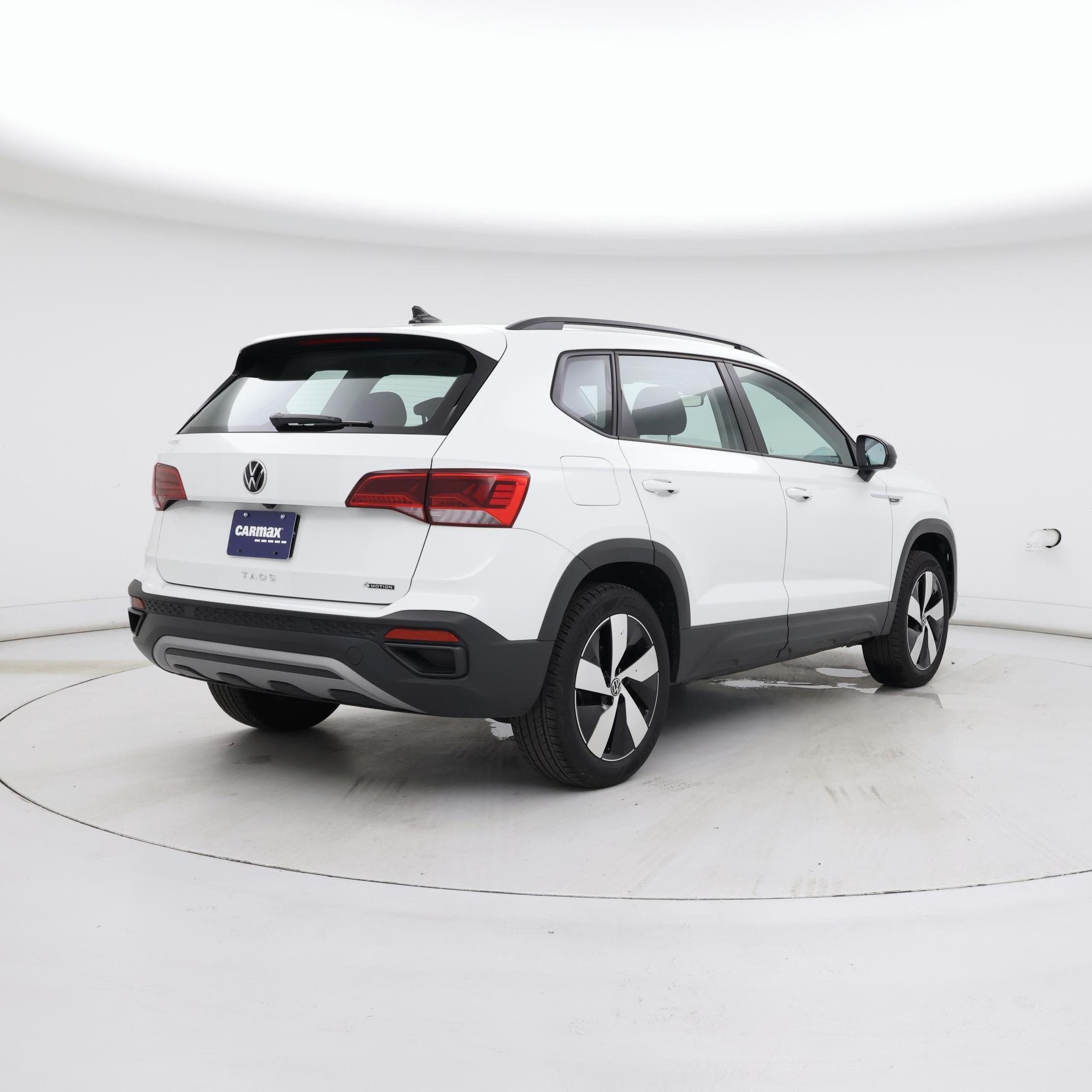 Thumbnail: 2024 Volkswagen Taos - 8