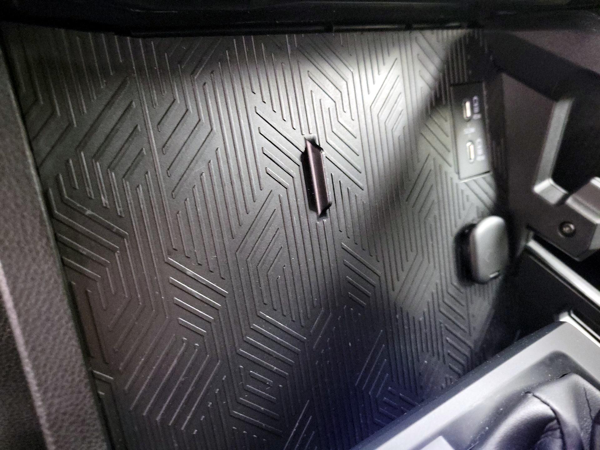 Thumbnail: 2025 Toyota Tacoma - 18