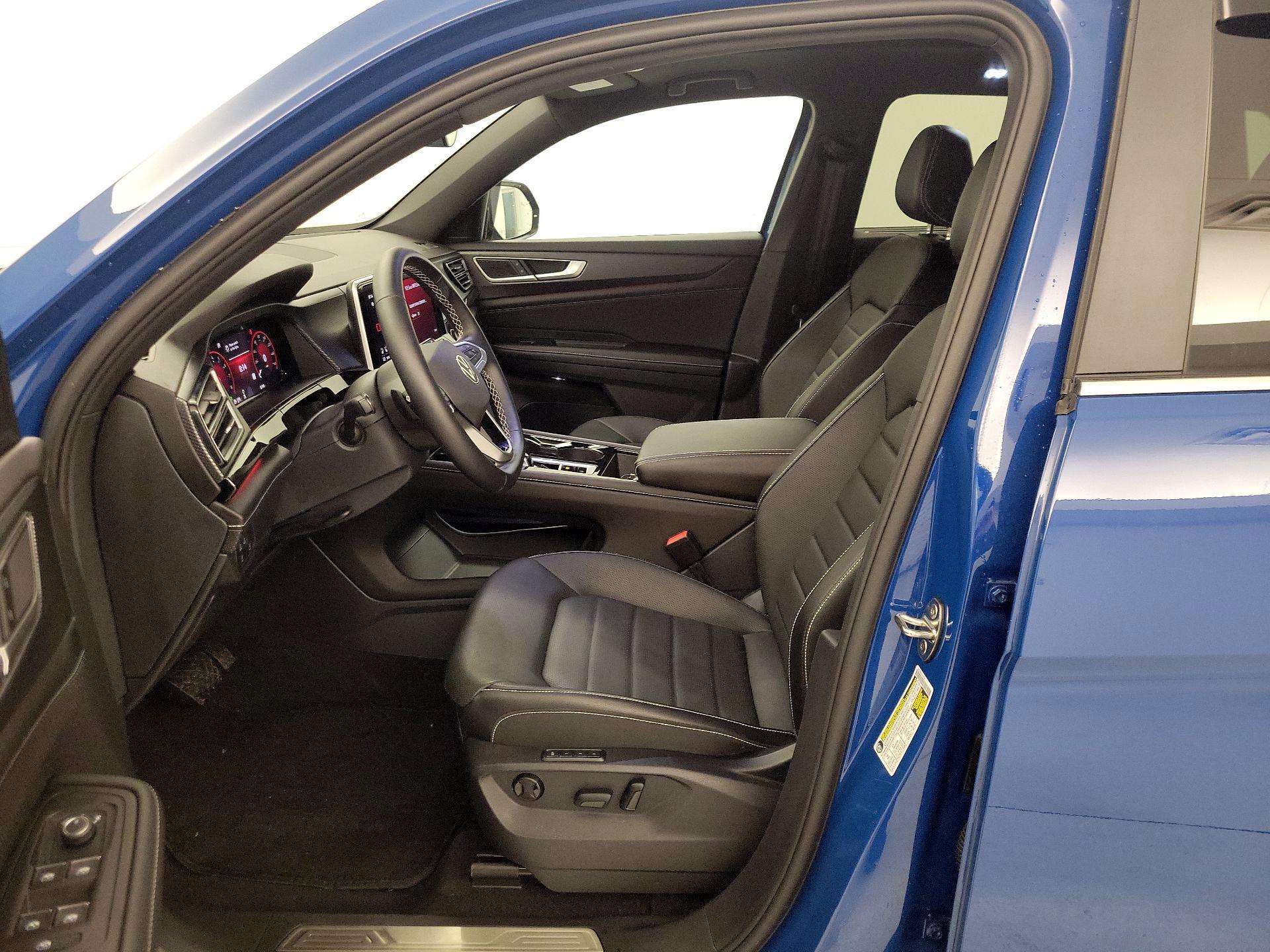 Thumbnail: 2025 Volkswagen Atlas - 11