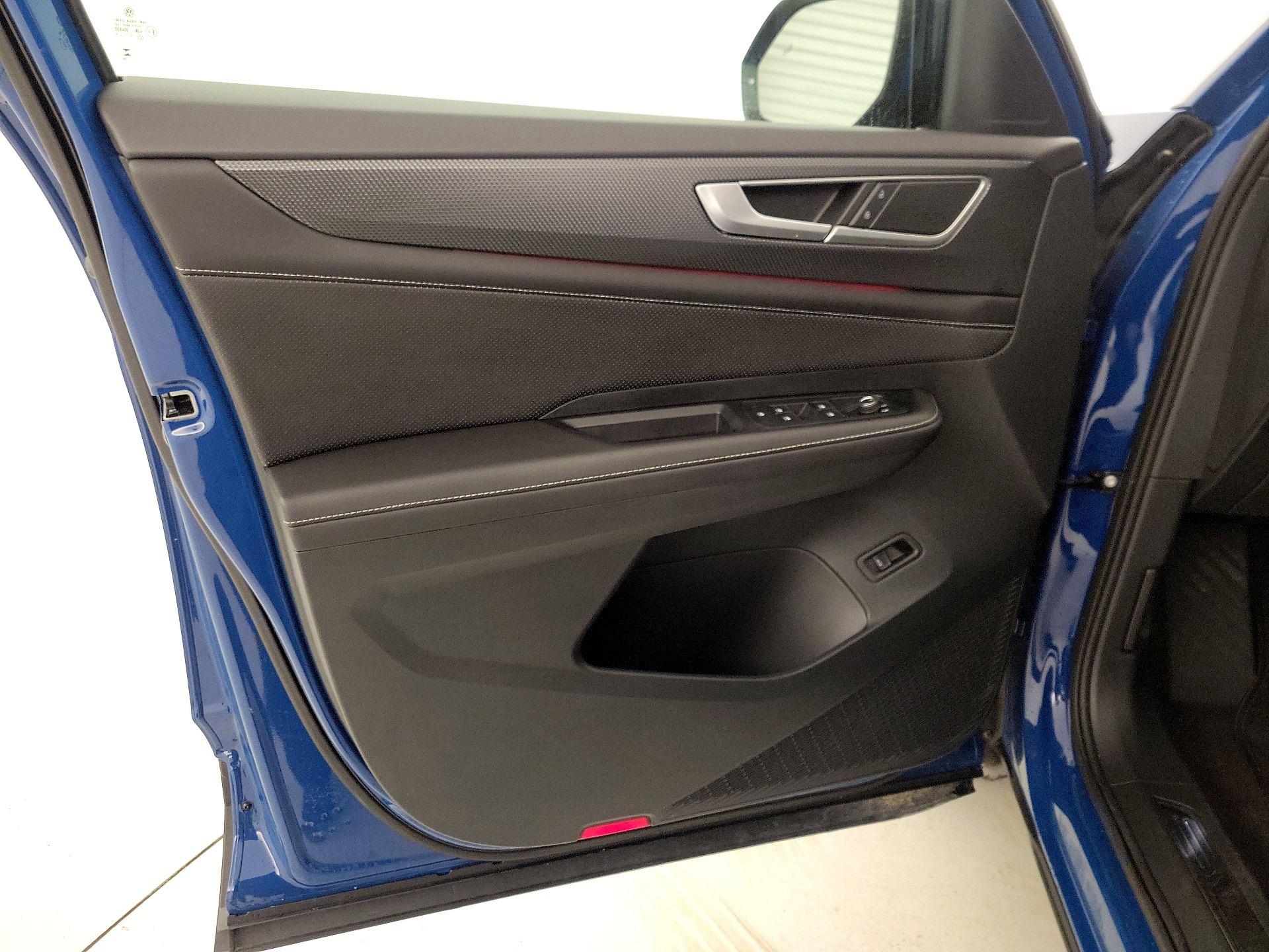 Thumbnail: 2025 Volkswagen Atlas - 12