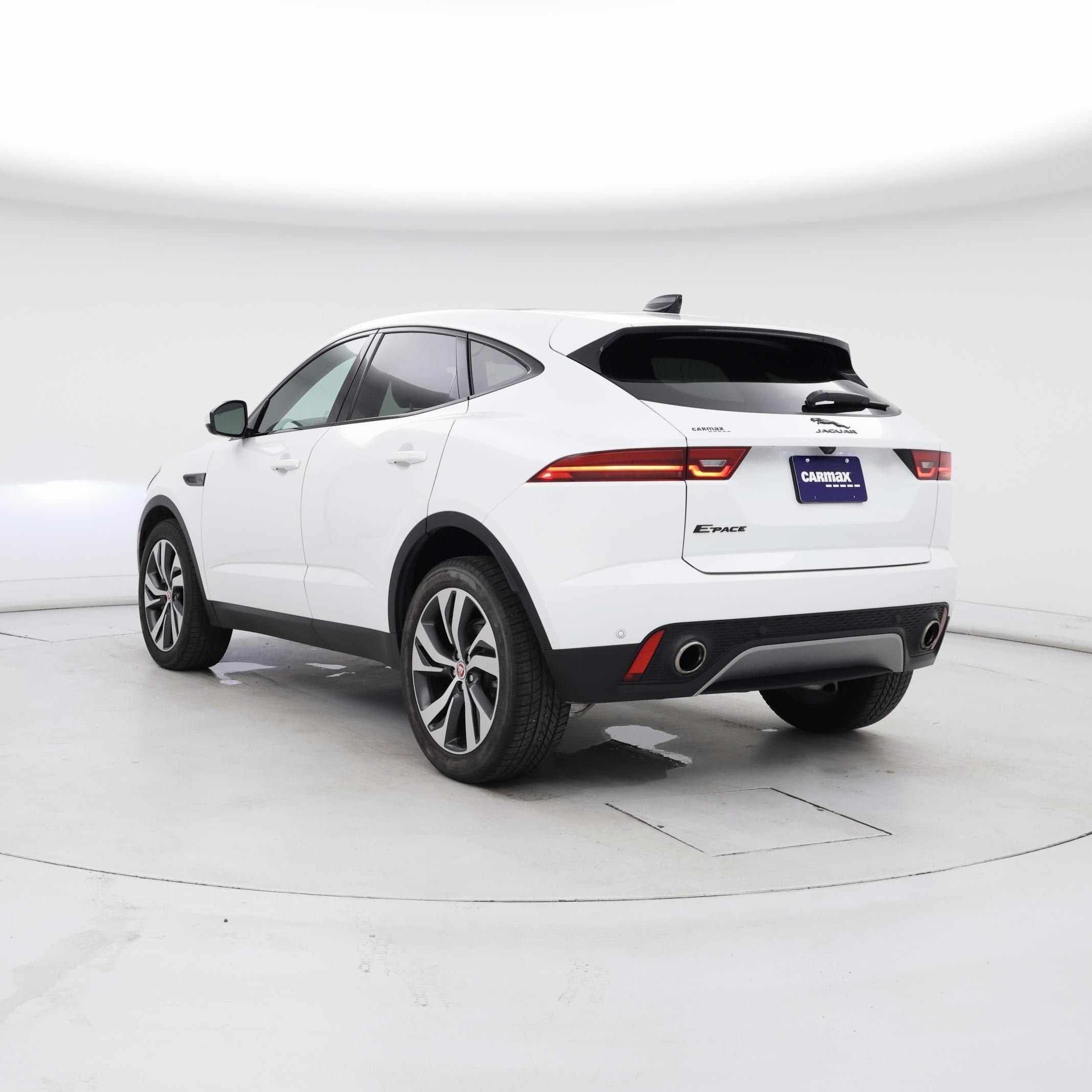 Thumbnail: 2022 Jaguar E-Pace - 2