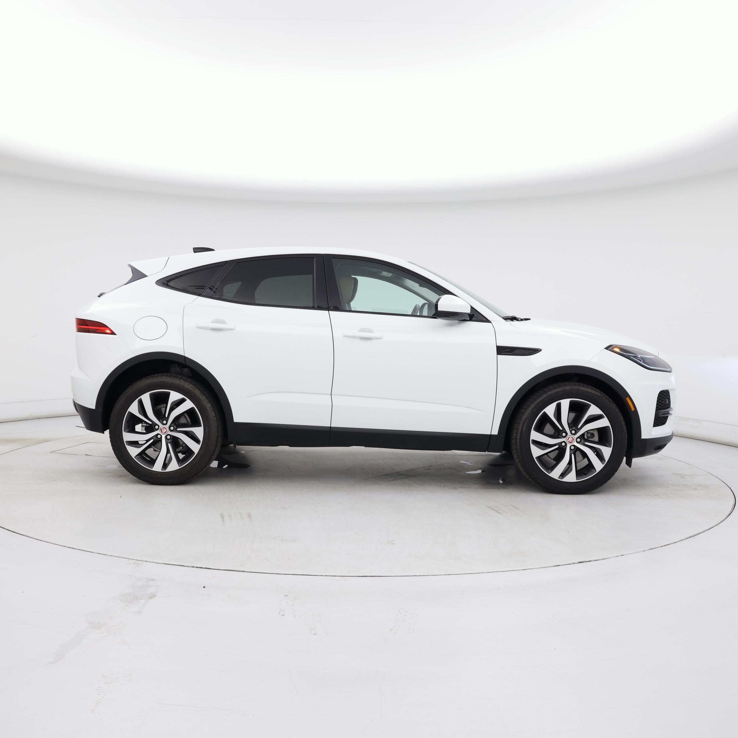 Thumbnail: 2022 Jaguar E-Pace - 7