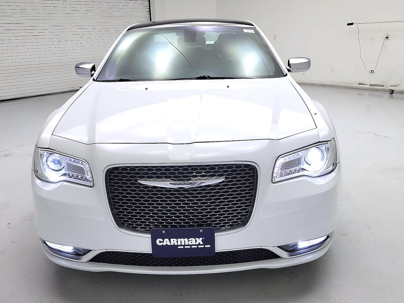 2017 Chrysler 300 C Platinum