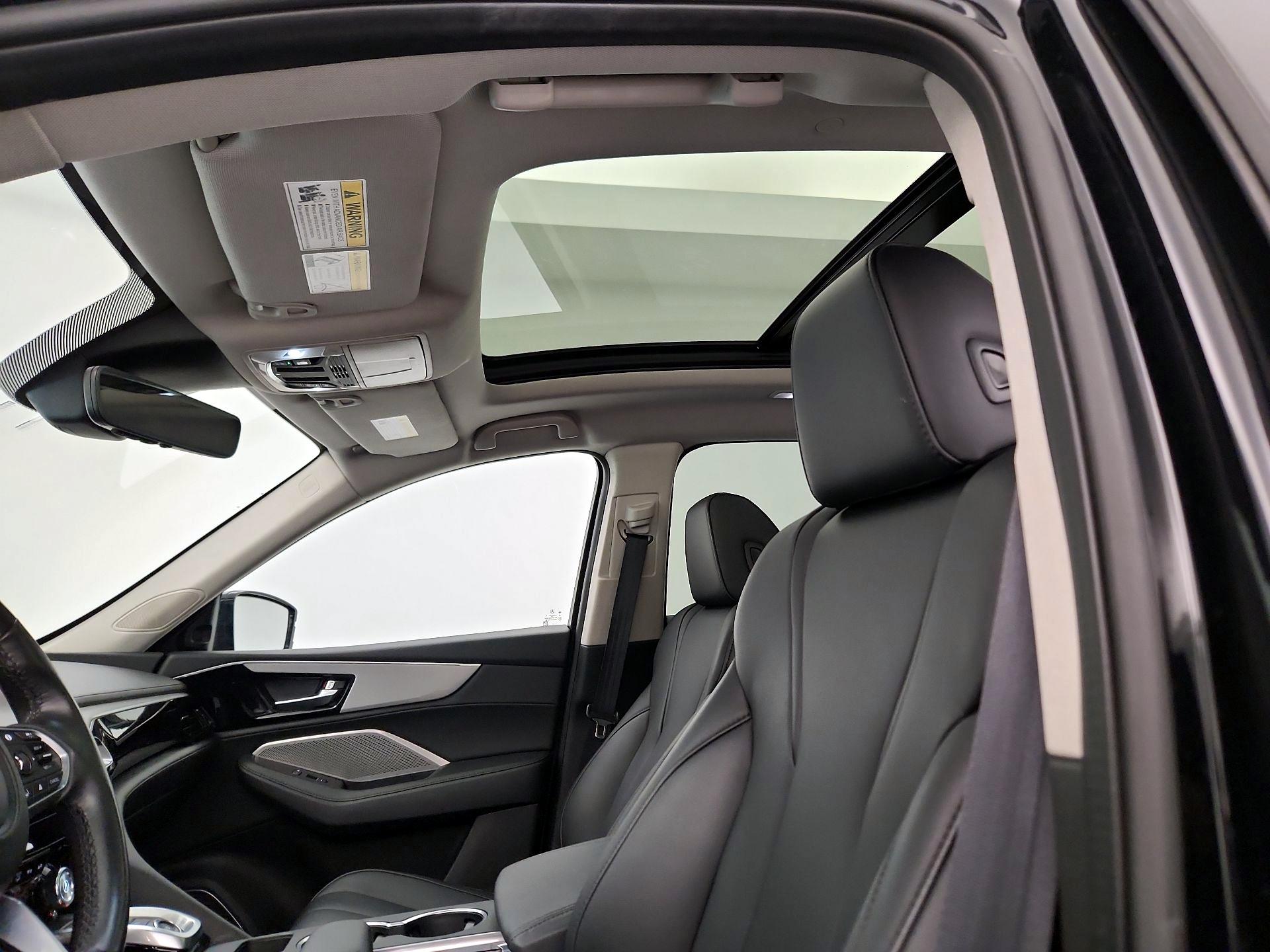 Thumbnail: 2023 Acura MDX - 19