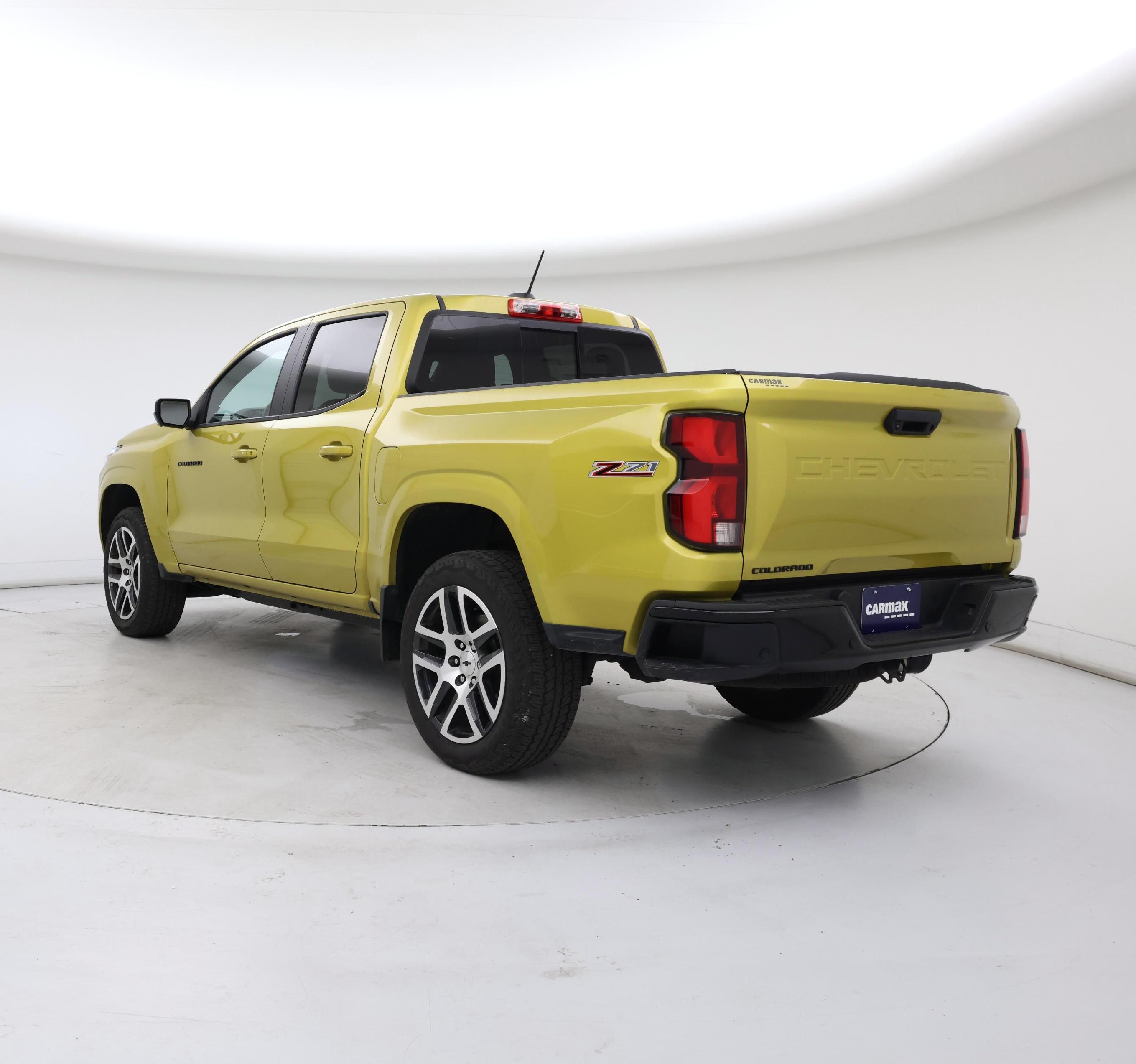 Thumbnail: 2023 Chevrolet Colorado - 2
