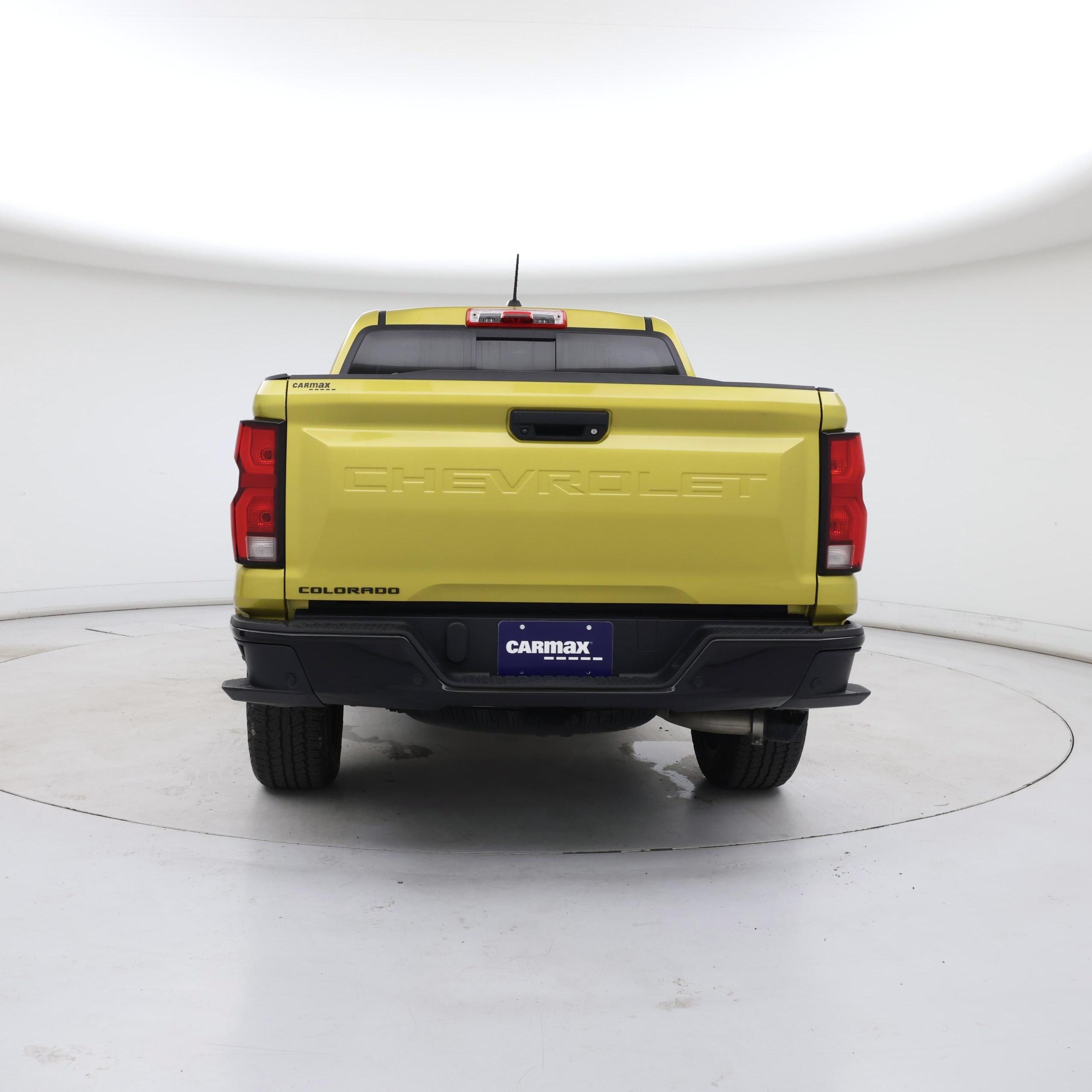 Thumbnail: 2023 Chevrolet Colorado - 6