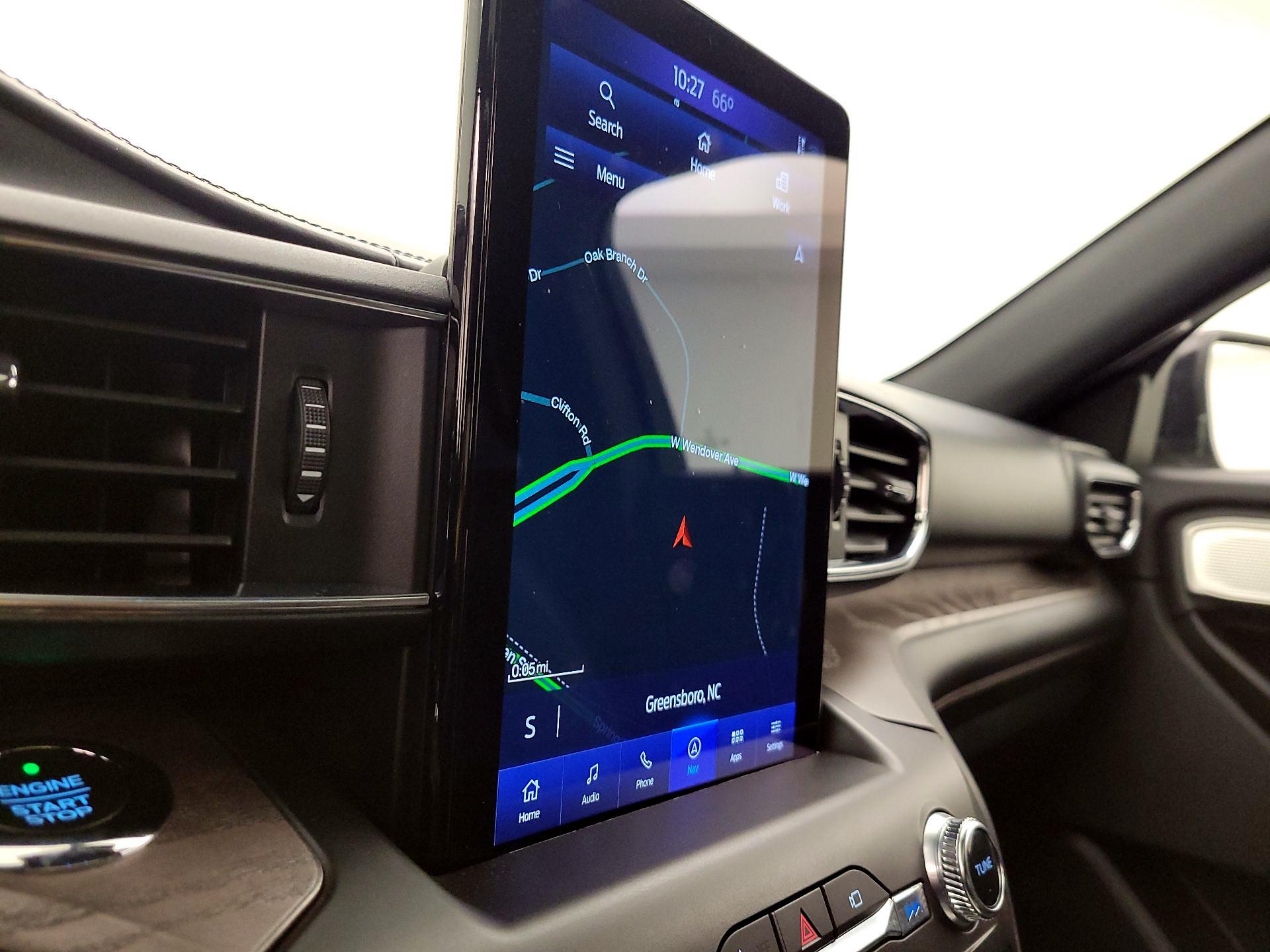 Thumbnail: 2020 Ford Explorer - 14