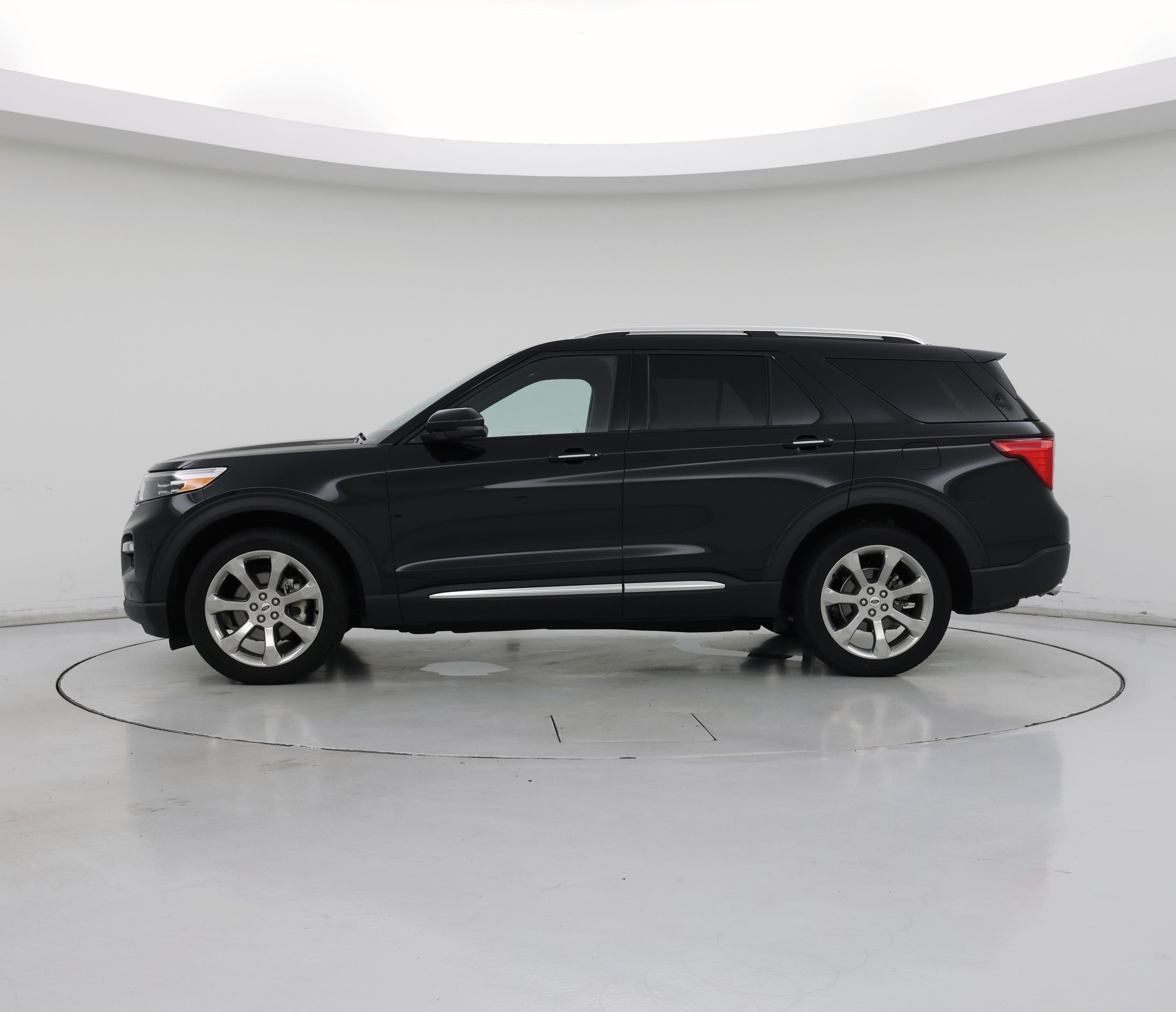 Thumbnail: 2020 Ford Explorer - 3