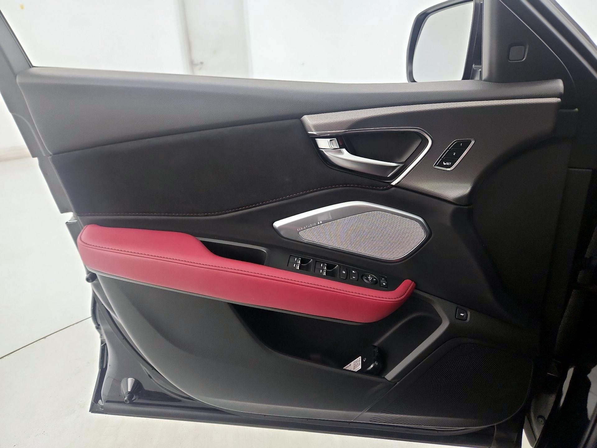 Thumbnail: 2023 Acura RDX - 12