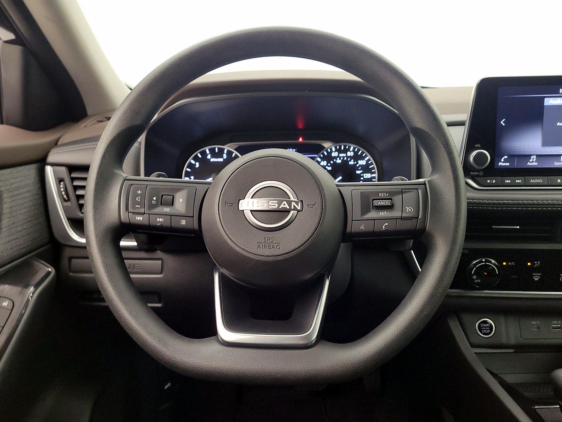 Thumbnail: 2023 Nissan Rogue - 10