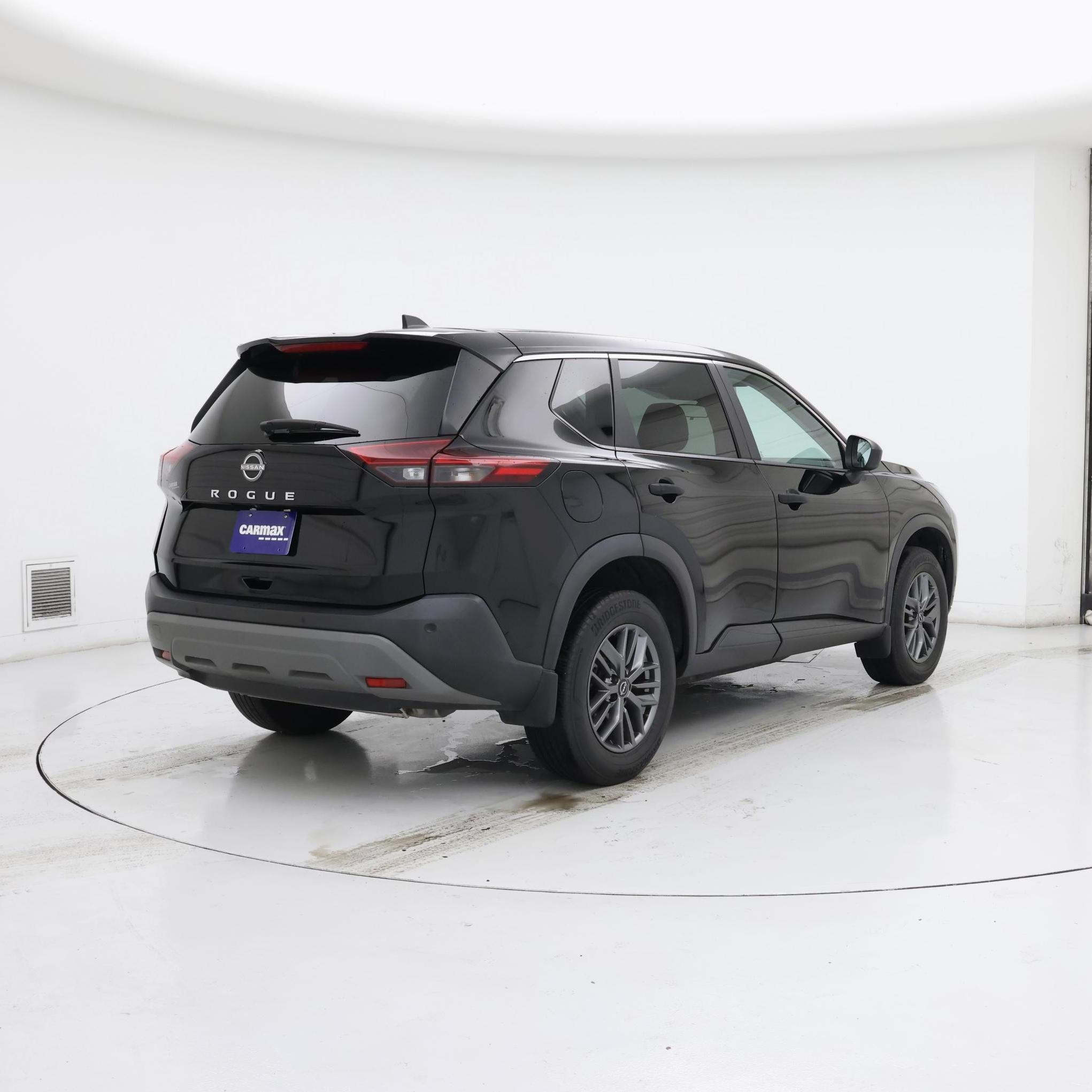 Thumbnail: 2023 Nissan Rogue - 8