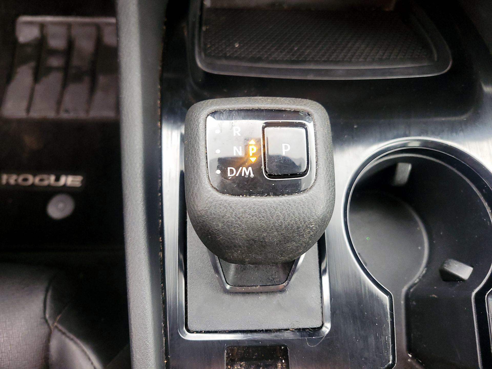 Thumbnail: 2023 Nissan Rogue - 17