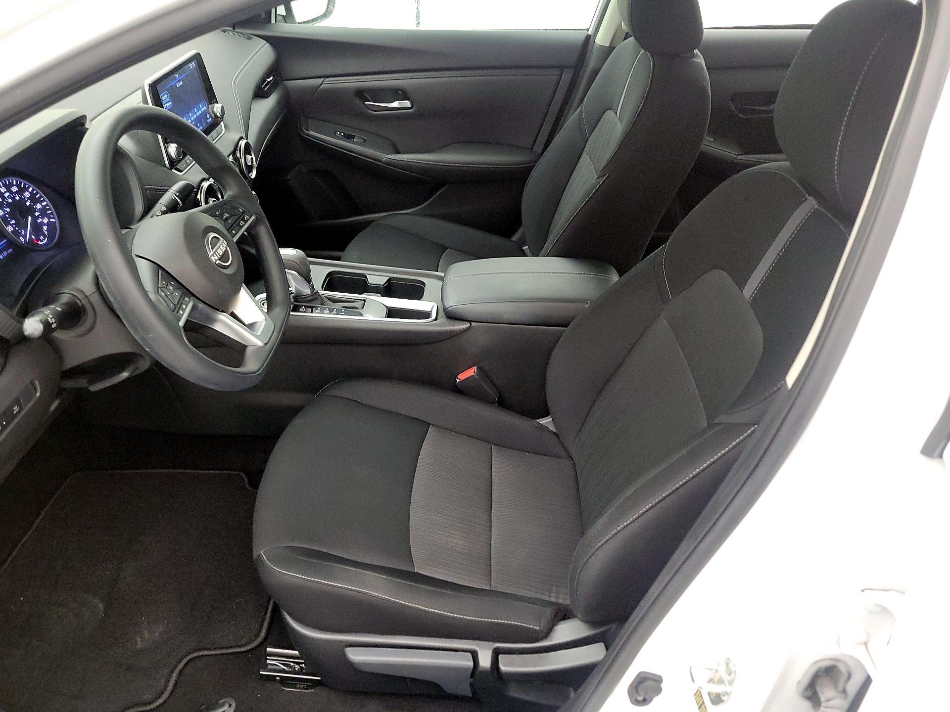 Thumbnail: 2024 Nissan Sentra - 11