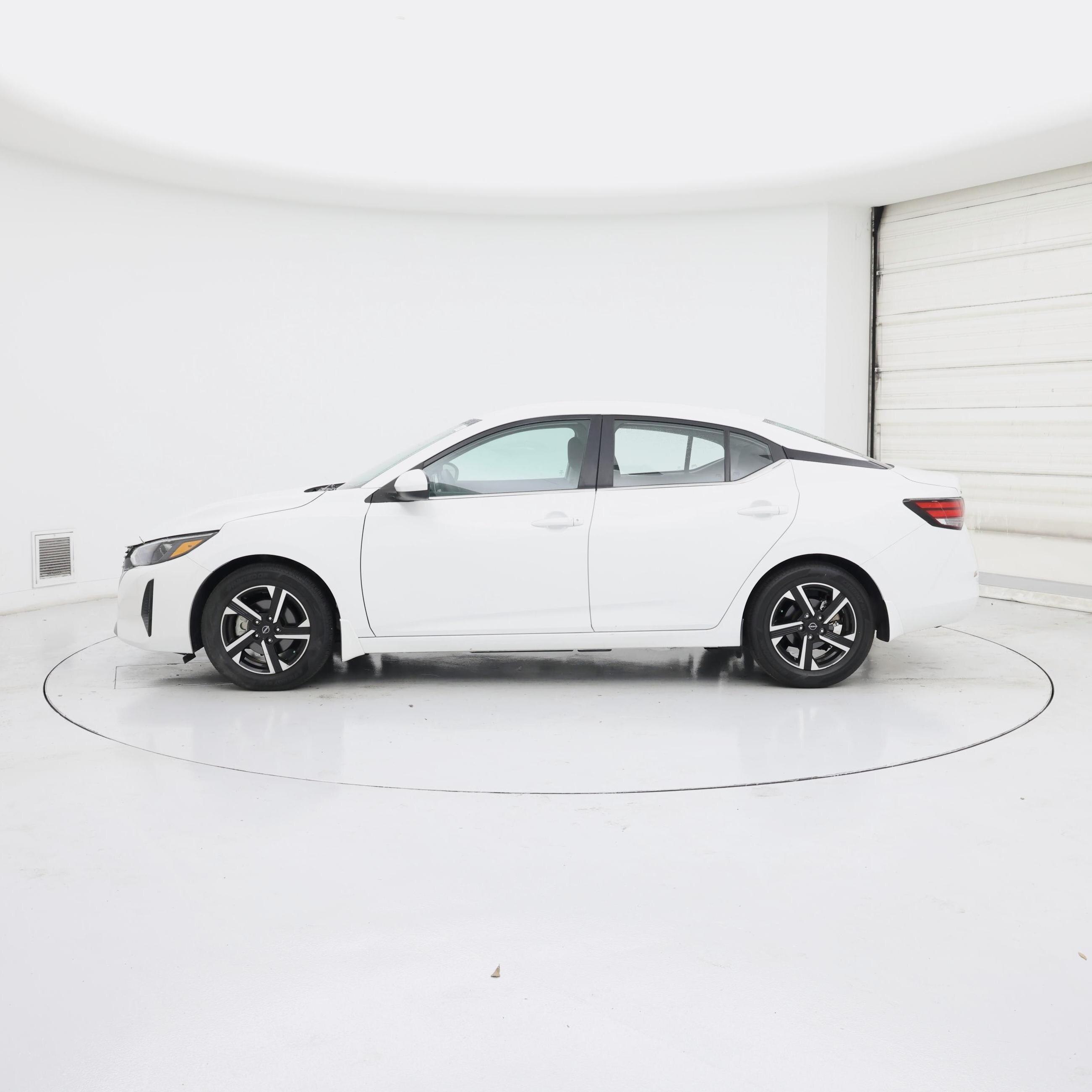 Thumbnail: 2024 Nissan Sentra - 3