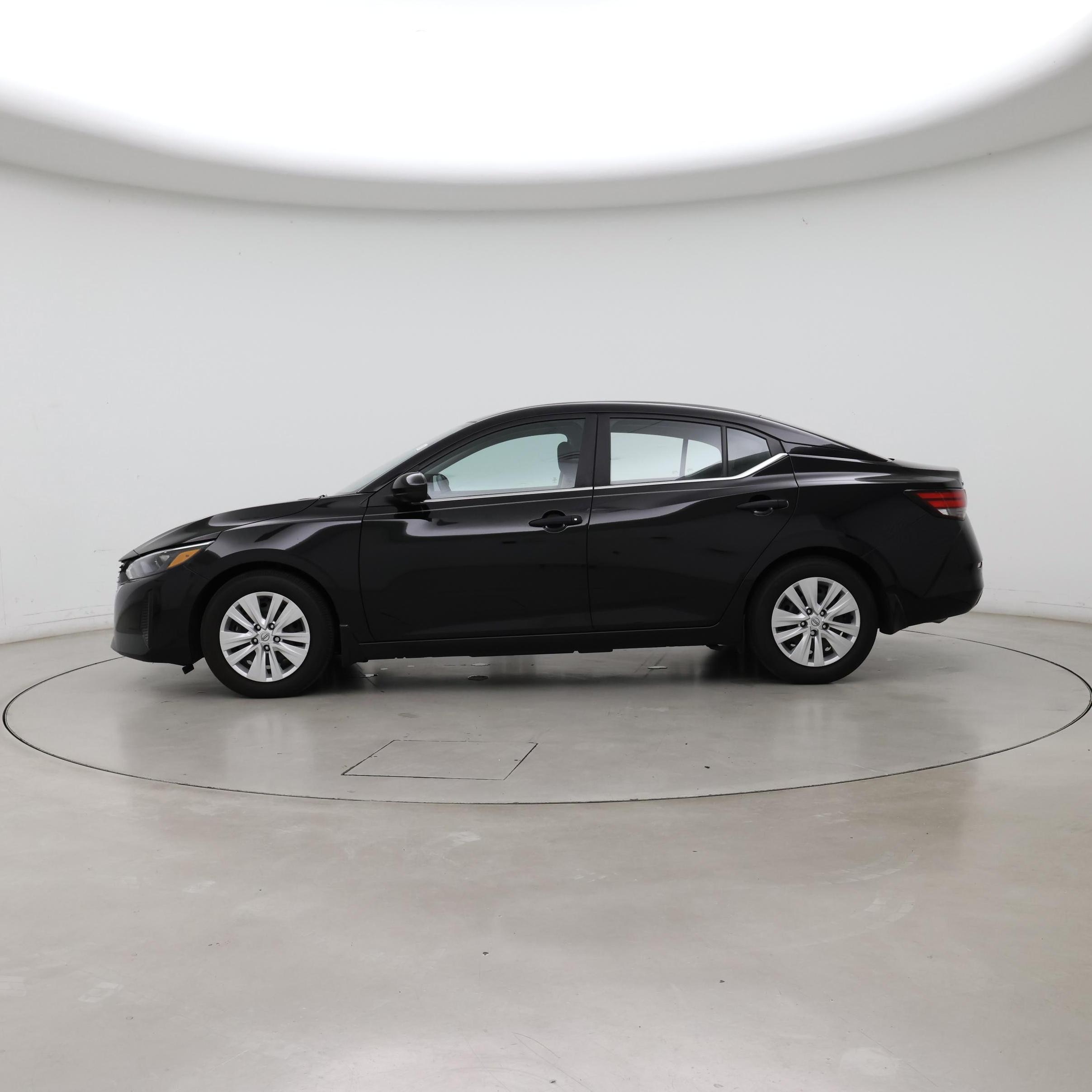 Thumbnail: 2024 Nissan Sentra - 3