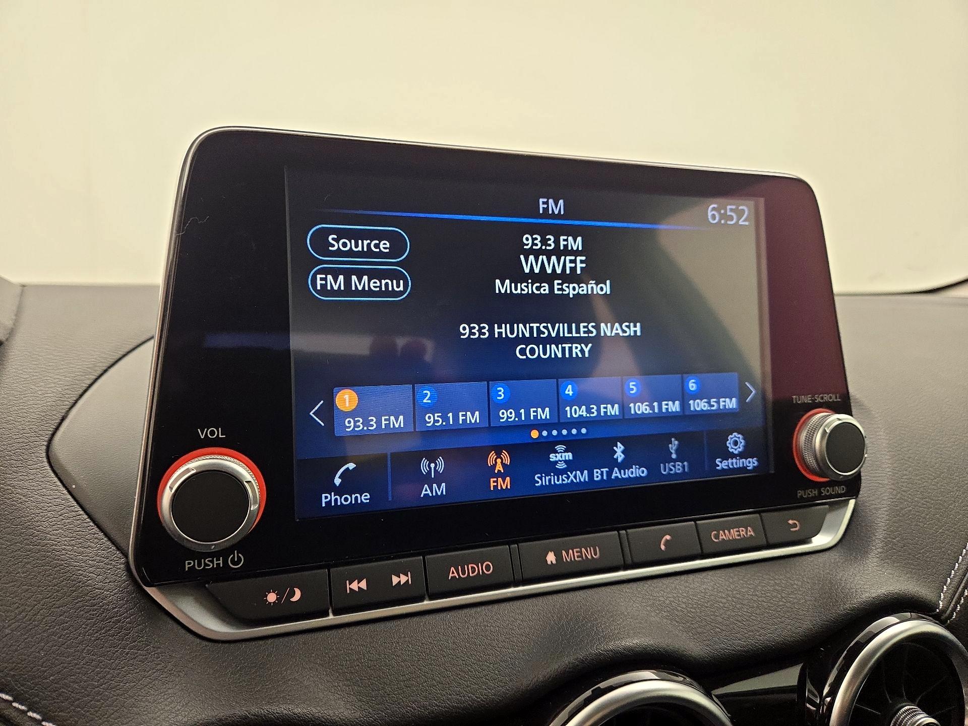 Thumbnail: 2023 Nissan Sentra - 15