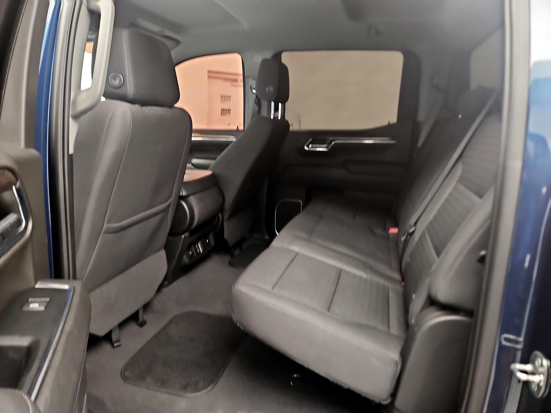 Thumbnail: 2022 Chevrolet Silverado 1500 - 19