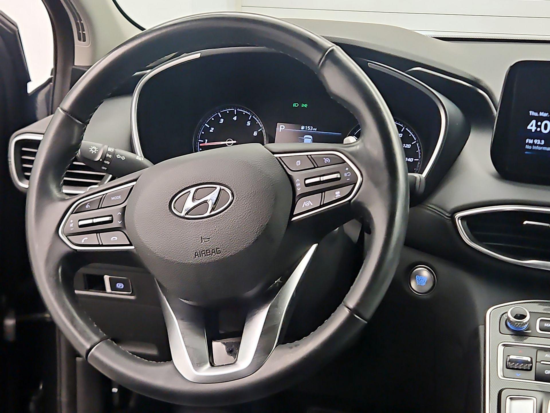 Thumbnail: 2023 Hyundai Santa Fe - 10