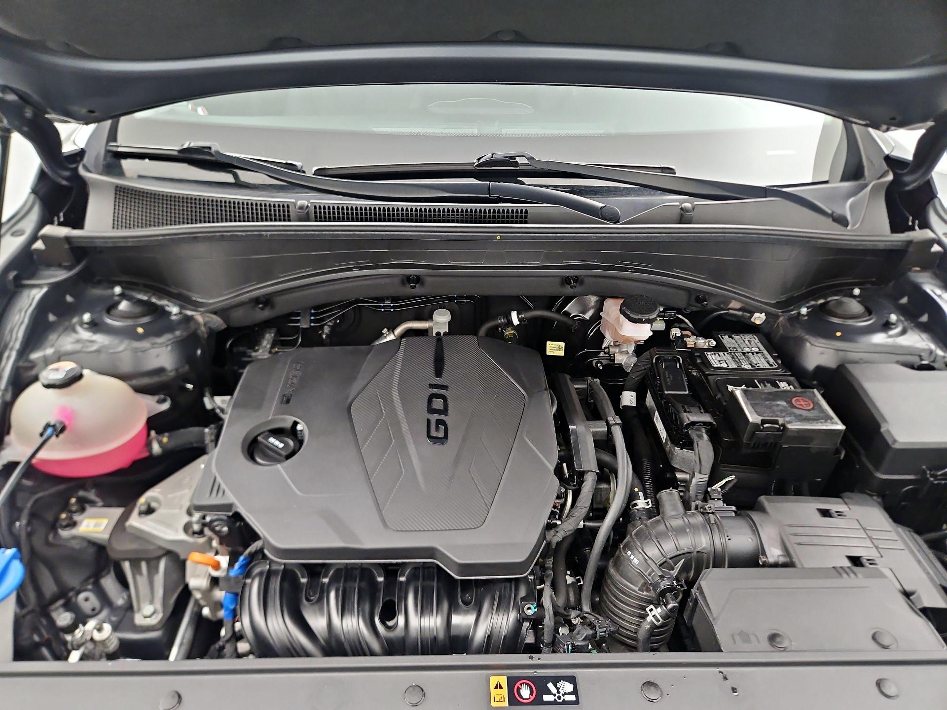 Thumbnail: 2023 Hyundai Santa Fe - 18