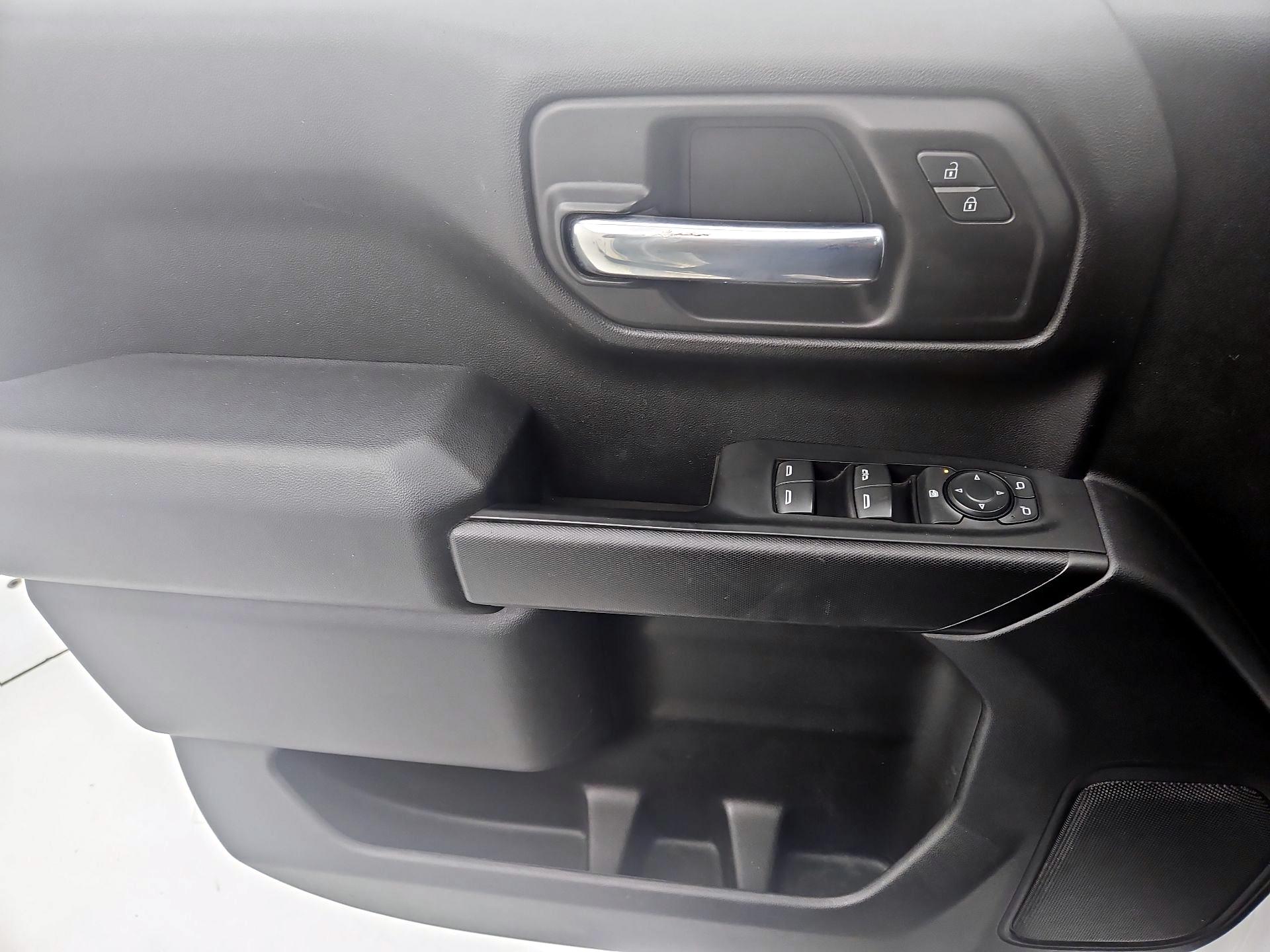 Thumbnail: 2022 Chevrolet Silverado 1500 - 12