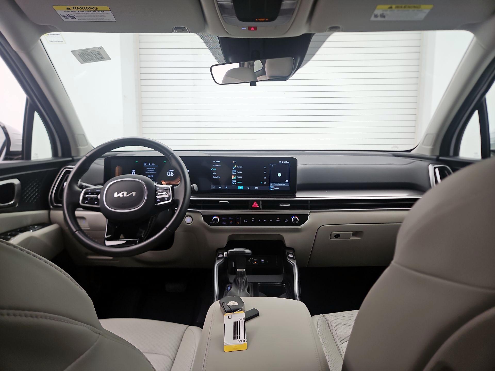 Thumbnail: 2024 Kia Sorento - 9