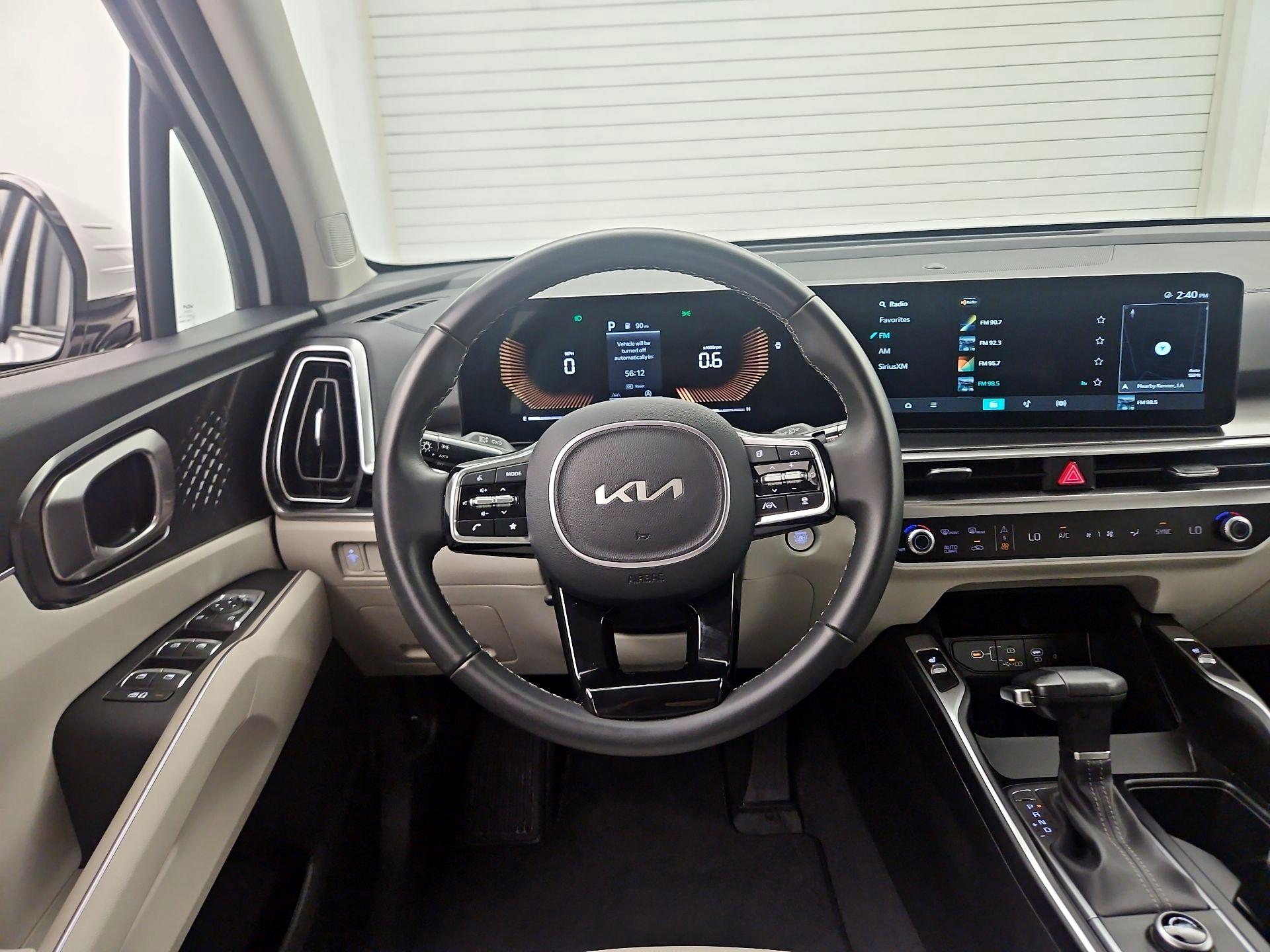 Thumbnail: 2024 Kia Sorento - 10