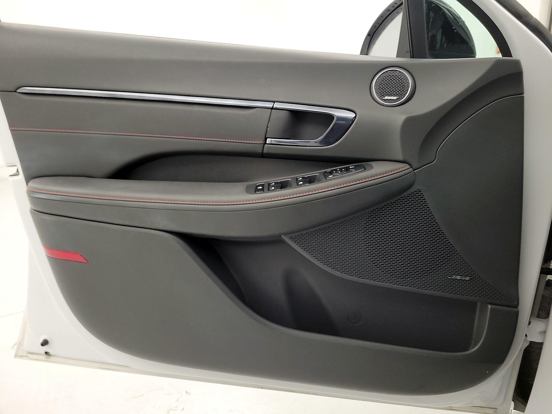 Thumbnail: 2023 Hyundai Sonata - 12