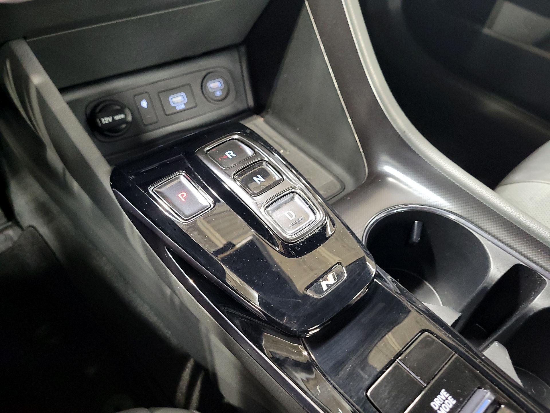 Thumbnail: 2023 Hyundai Sonata - 18