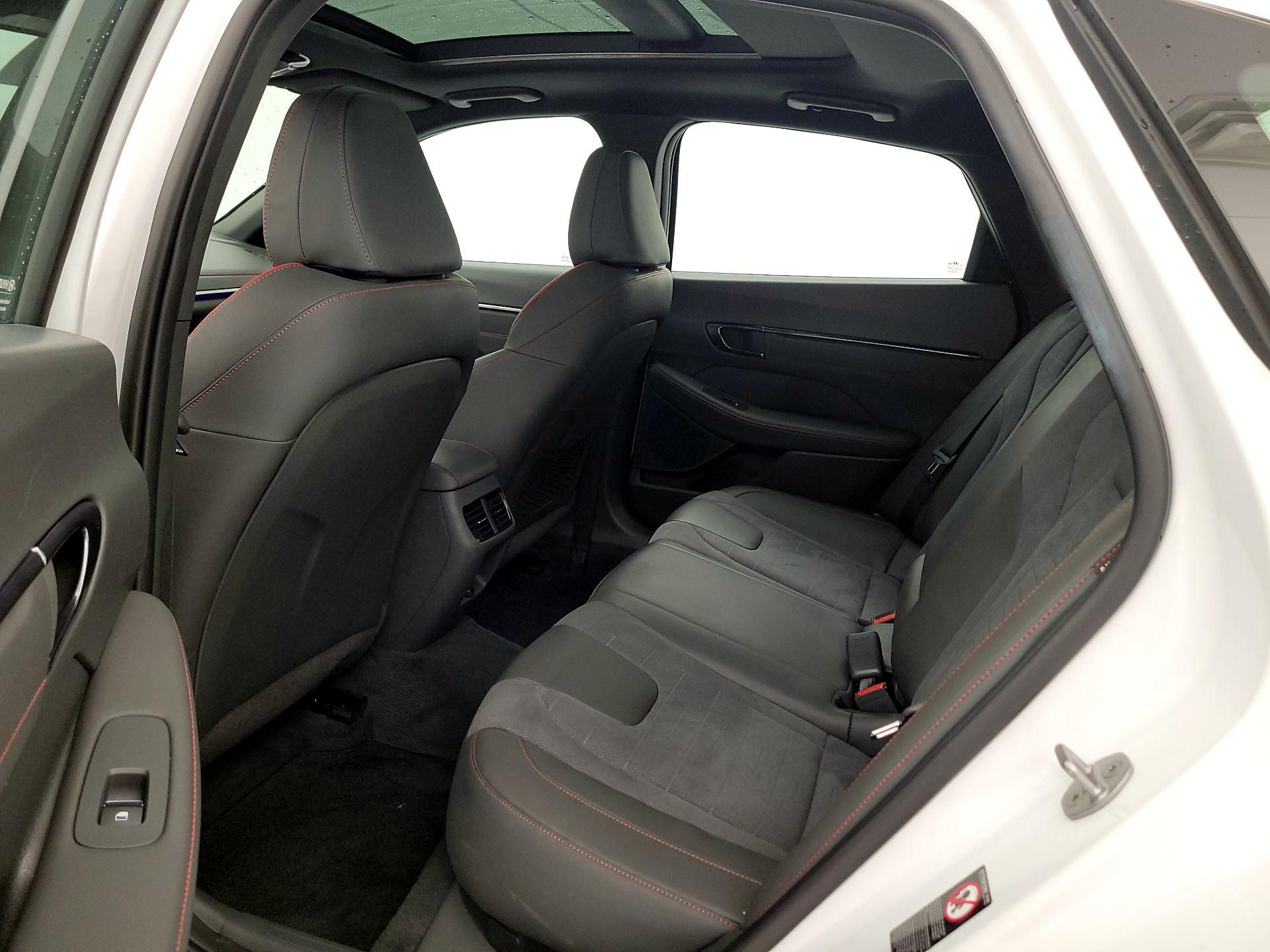 Thumbnail: 2023 Hyundai Sonata - 20