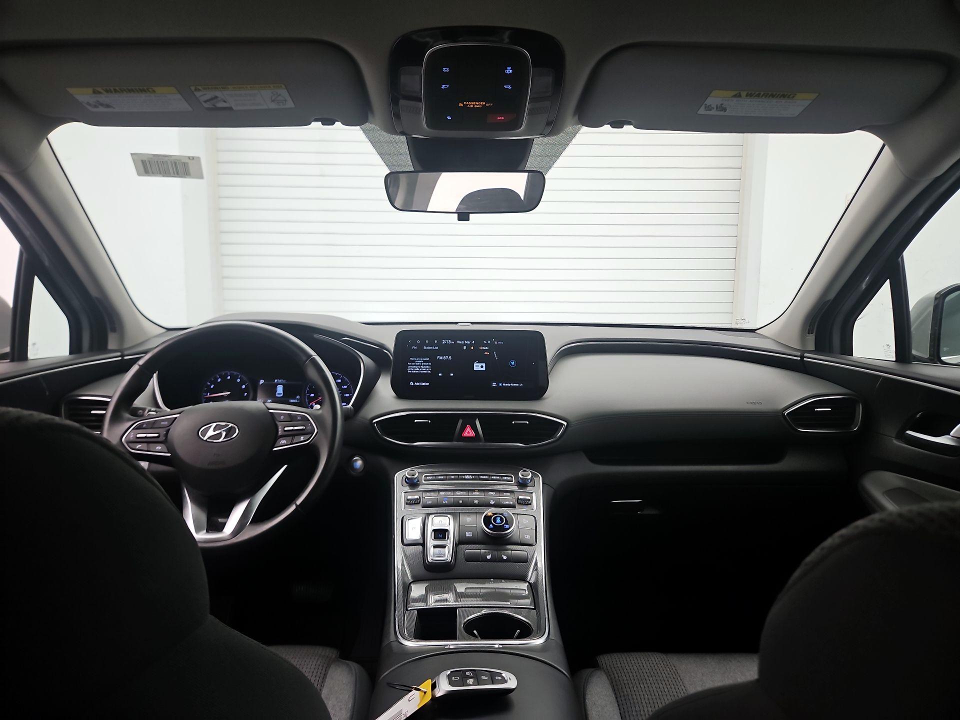 Thumbnail: 2023 Hyundai Santa Fe - 9