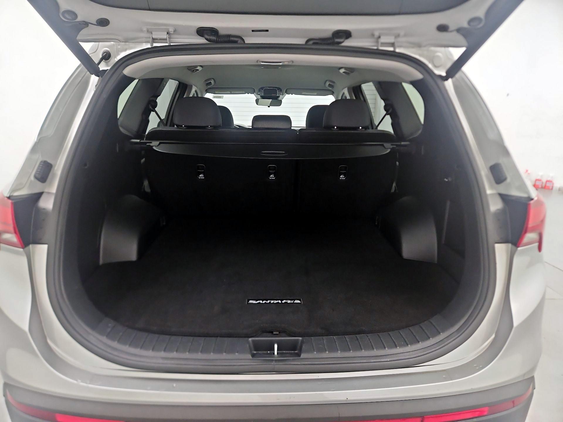 Thumbnail: 2023 Hyundai Santa Fe - 20