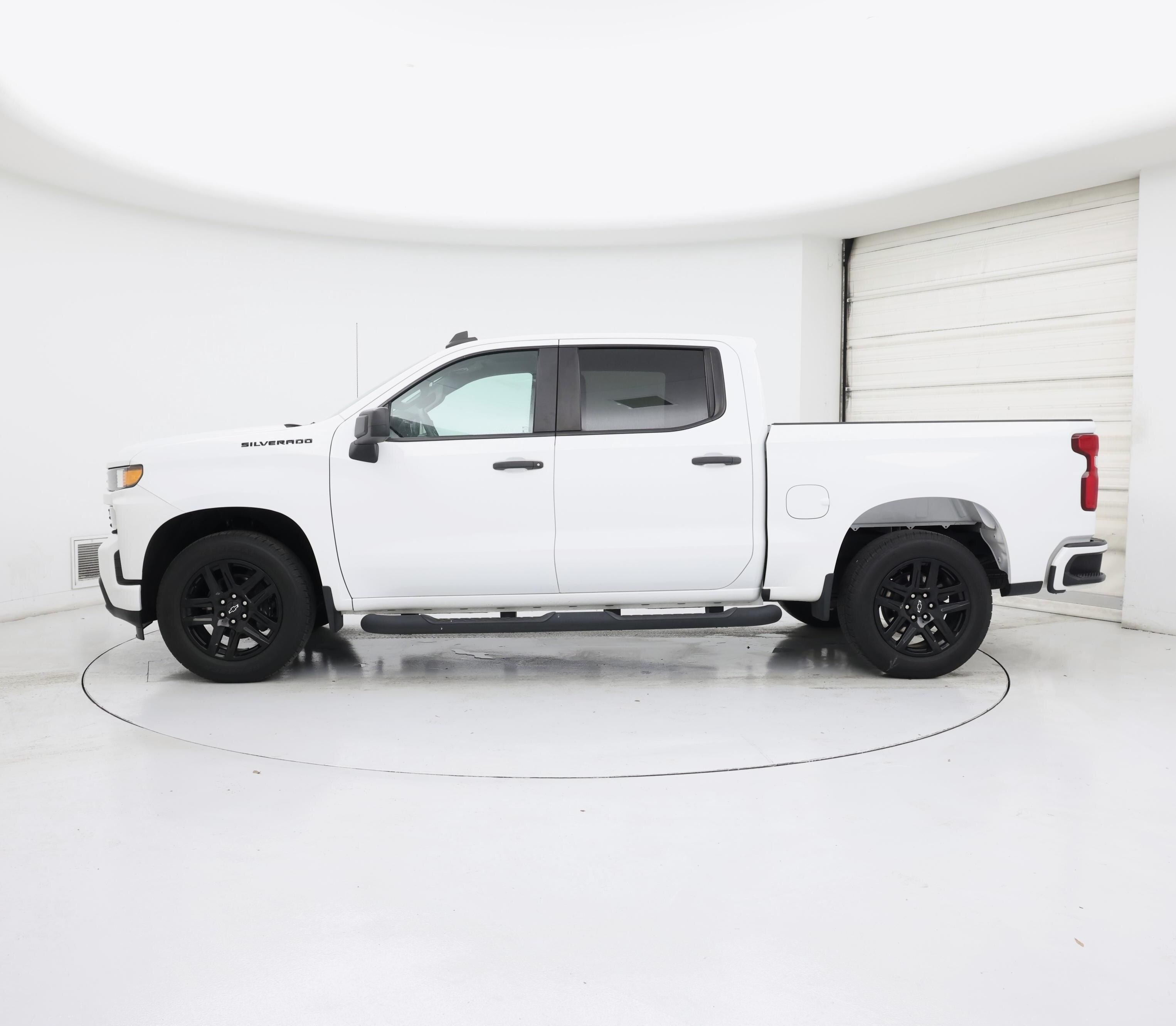 Thumbnail: 2022 Chevrolet Silverado 1500 - 3