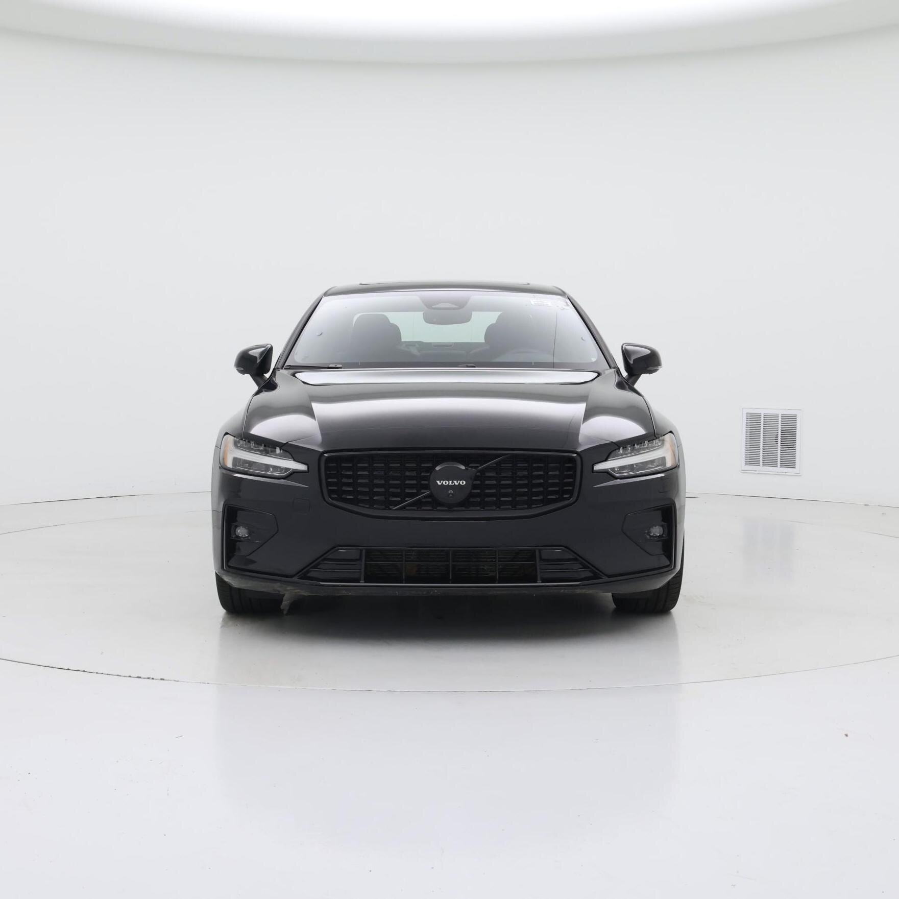 Thumbnail: 2023 Volvo S60 - 5