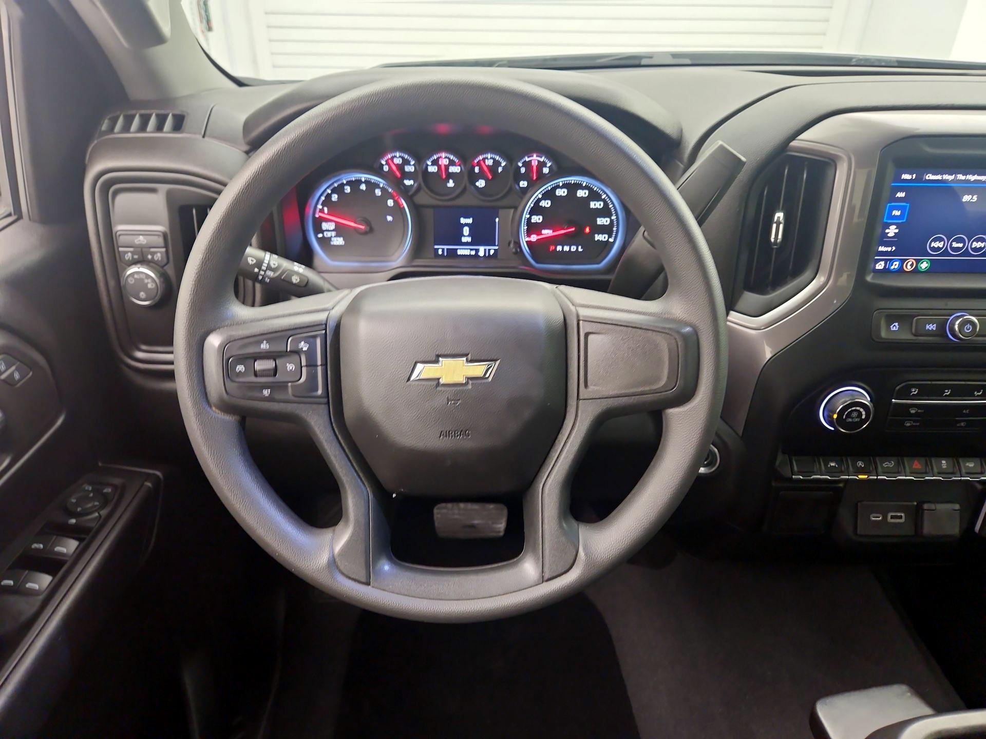 Thumbnail: 2022 Chevrolet Silverado 1500 - 10