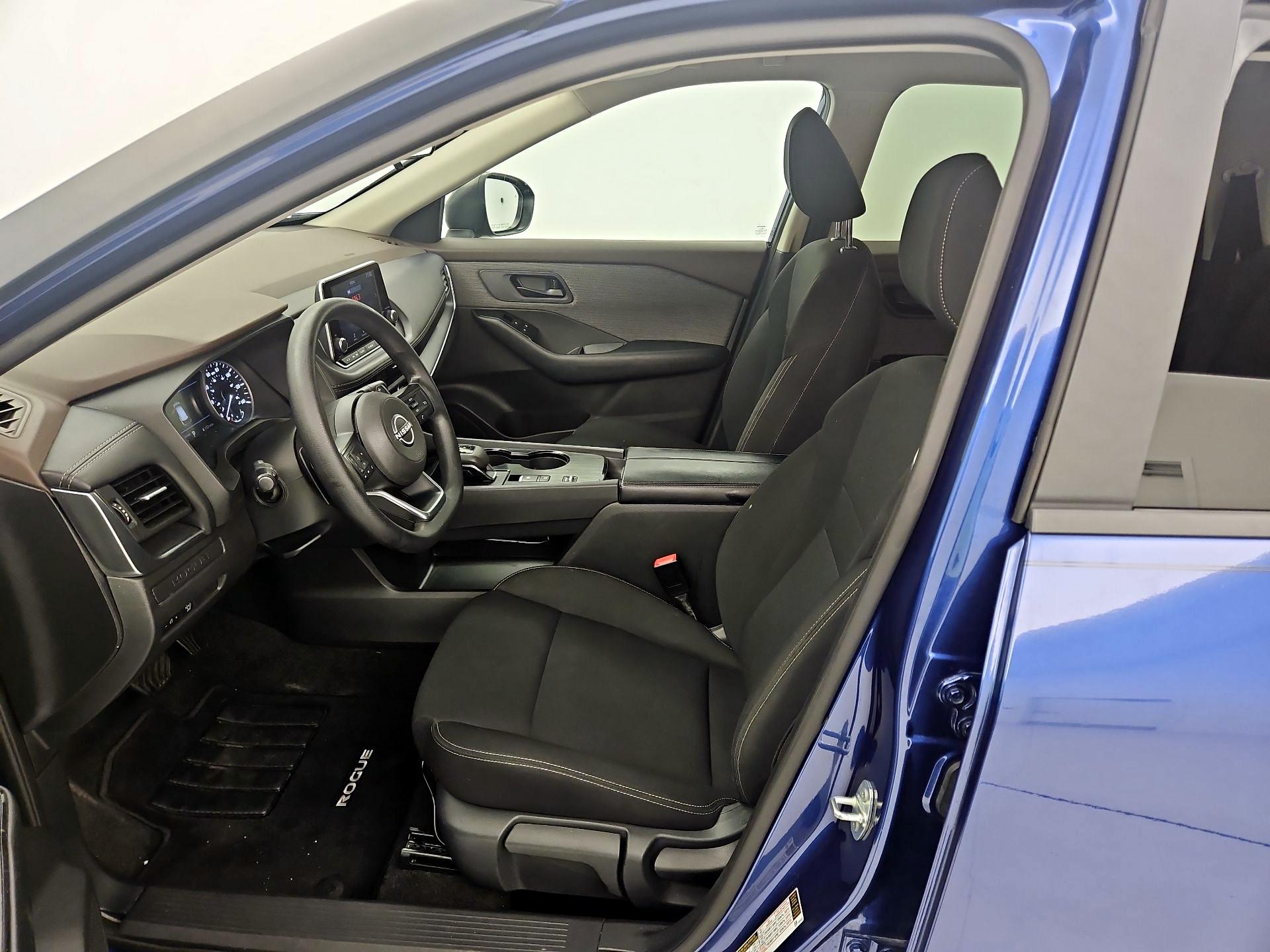 Thumbnail: 2023 Nissan Rogue - 11