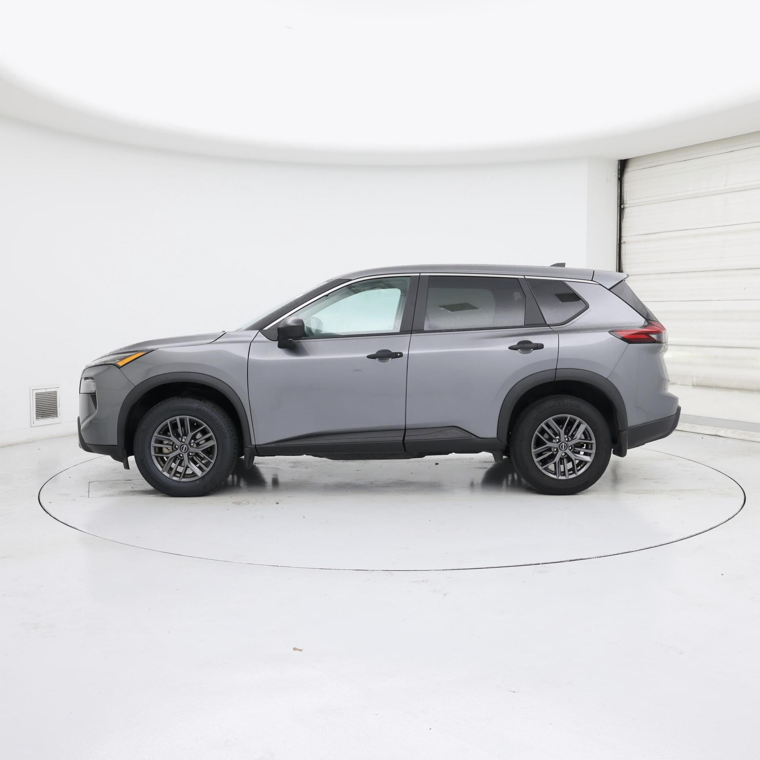 Thumbnail: 2024 Nissan Rogue - 3