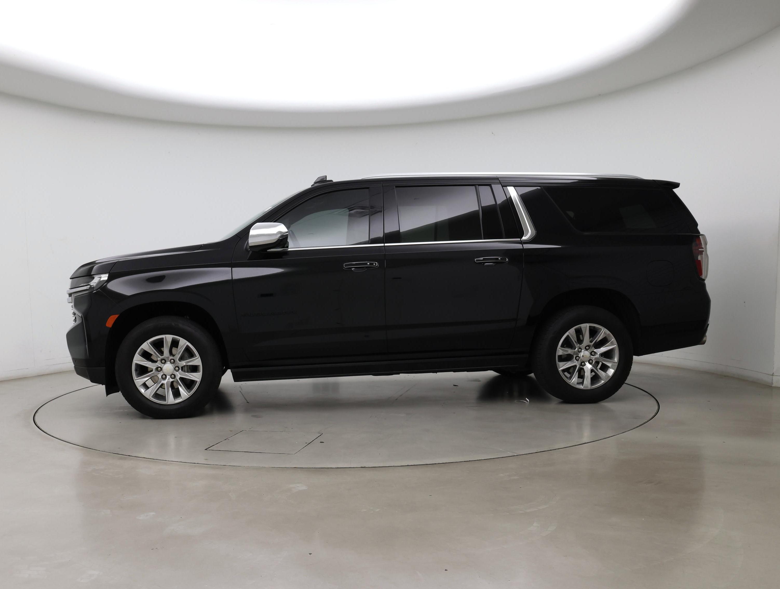 Thumbnail: 2023 Chevrolet Suburban - 3