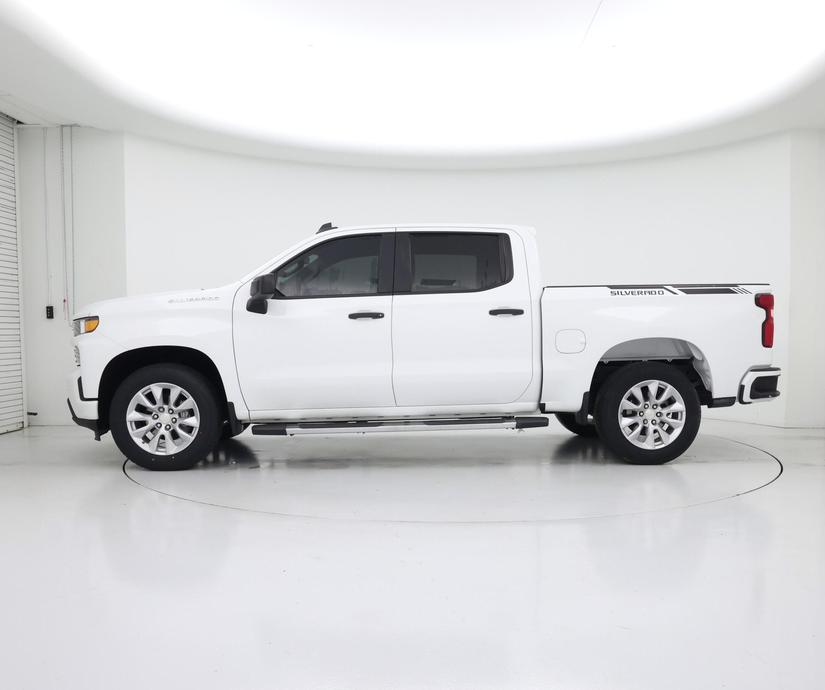 Thumbnail: 2021 Chevrolet Silverado 1500 - 3