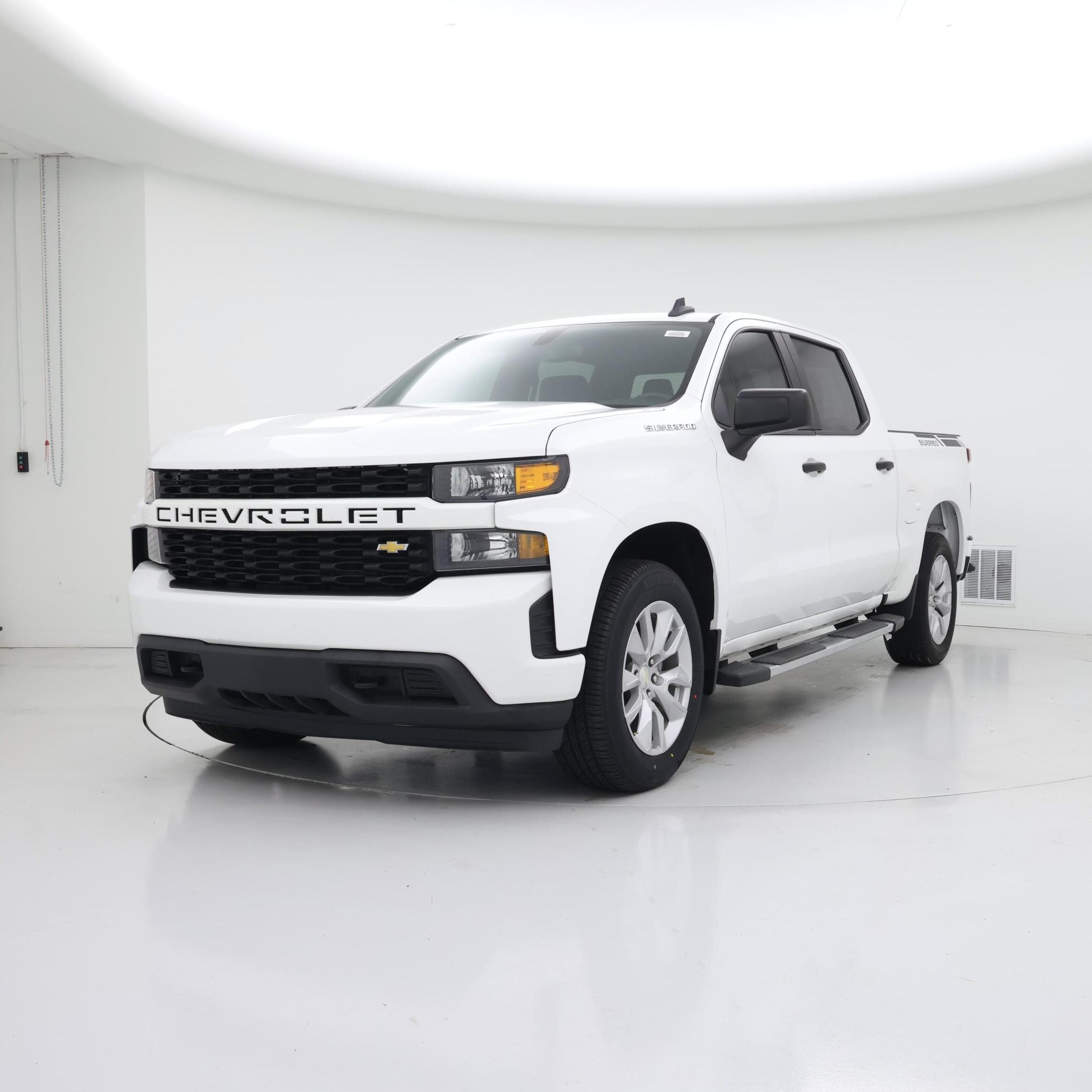 Thumbnail: 2021 Chevrolet Silverado 1500 - 4