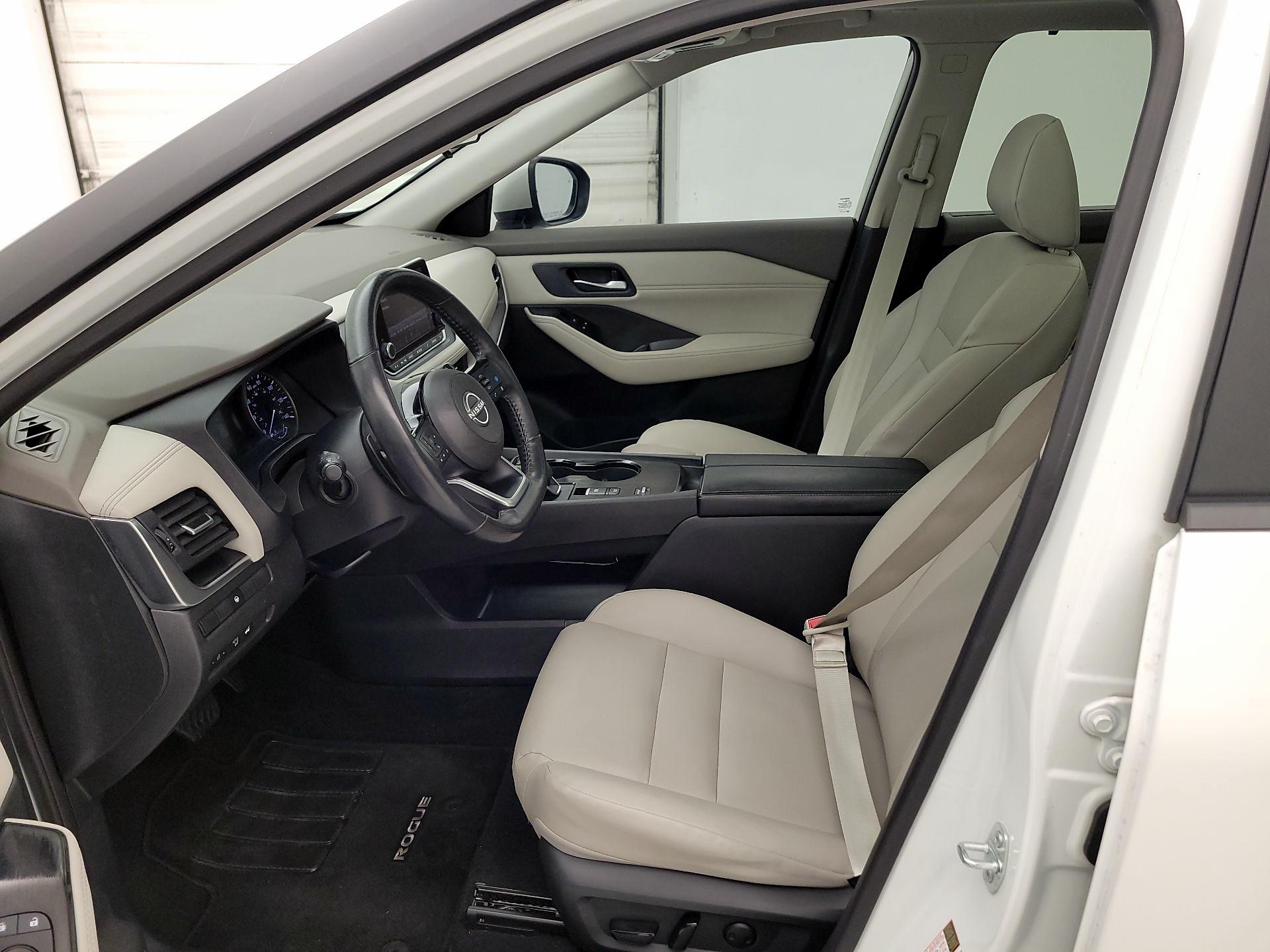 Thumbnail: 2023 Nissan Rogue - 11