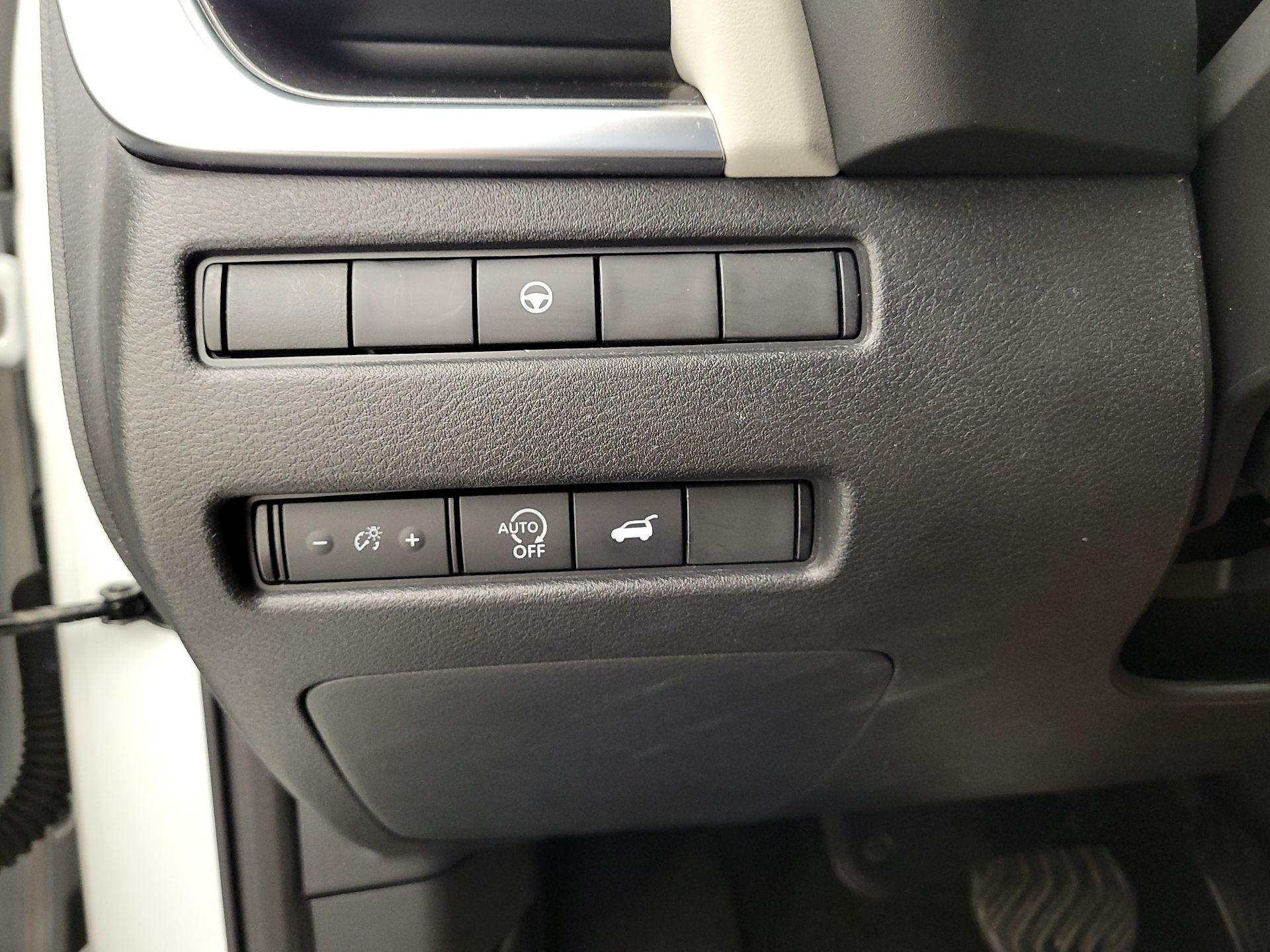 Thumbnail: 2023 Nissan Rogue - 13