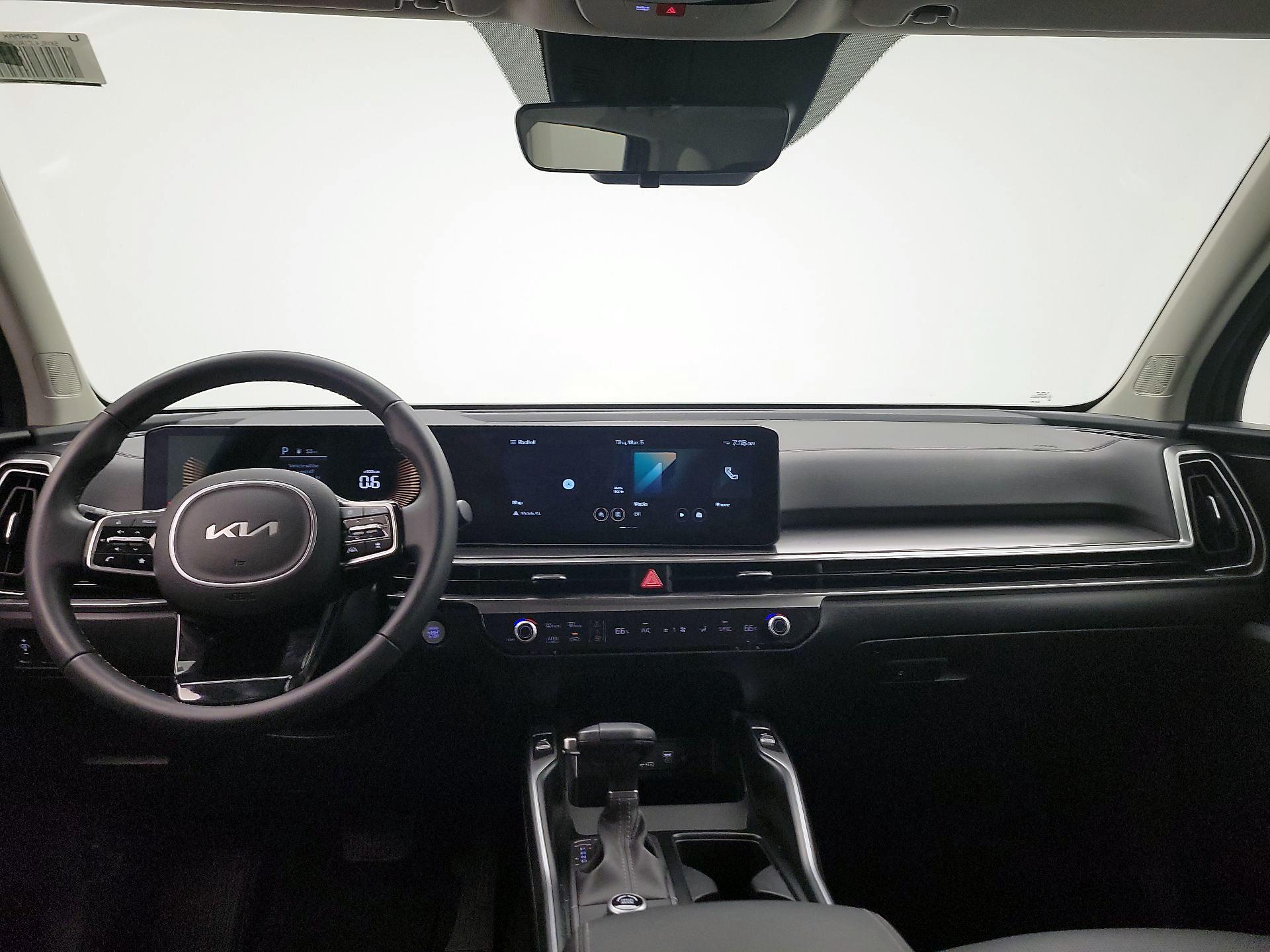 Thumbnail: 2024 Kia Sorento - 9