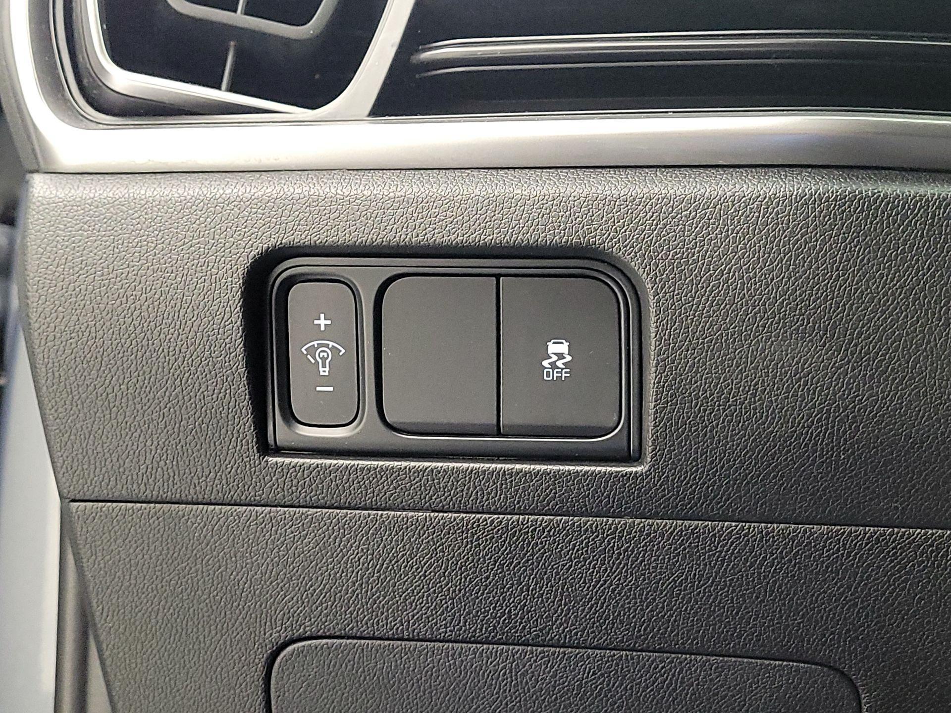 Thumbnail: 2024 Kia Sorento - 13