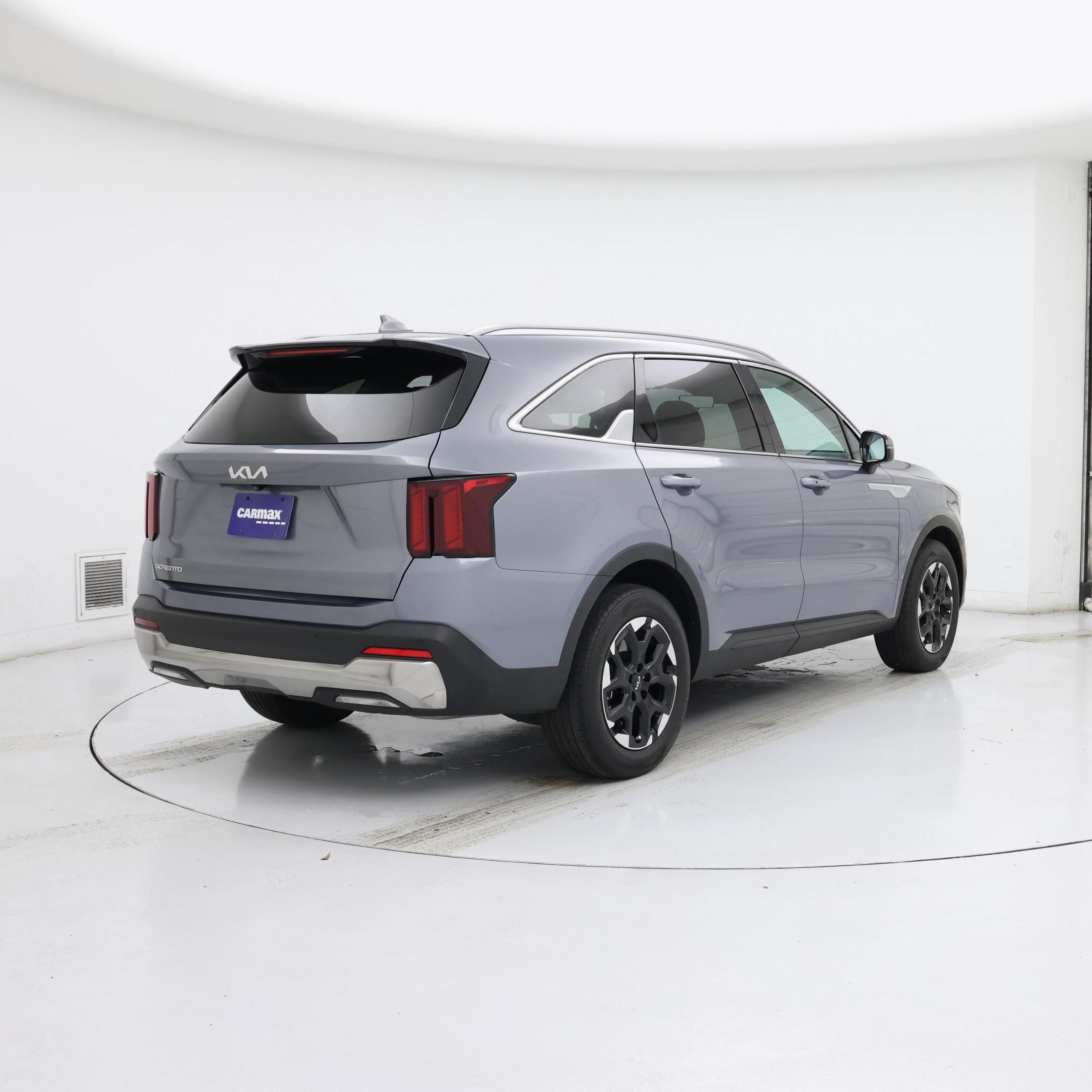 Thumbnail: 2024 Kia Sorento - 8