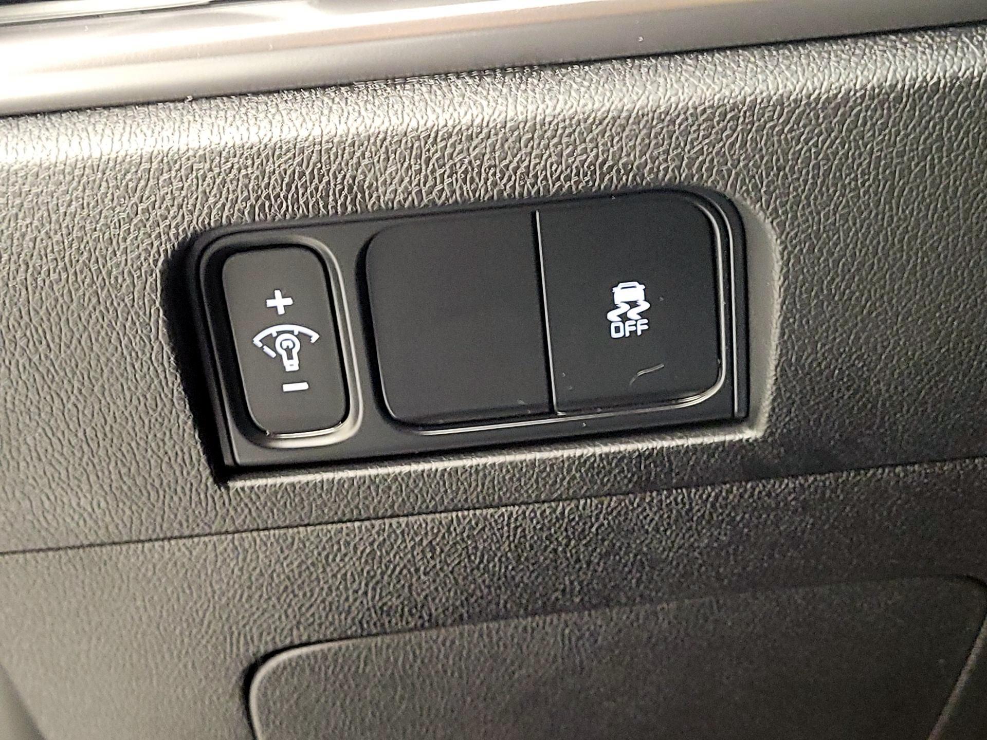 Thumbnail: 2025 Kia Sorento - 13