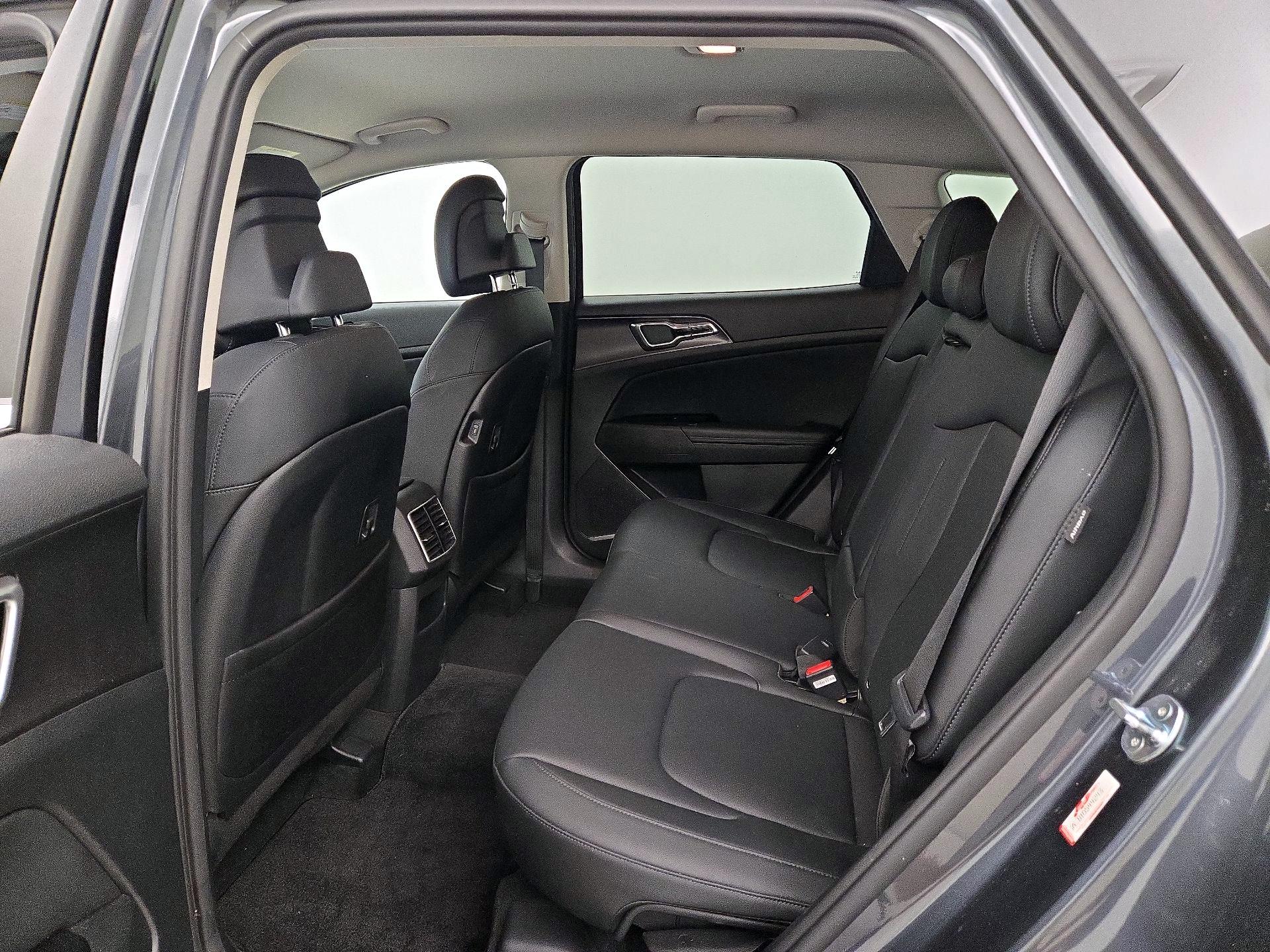 Thumbnail: 2024 Kia Sportage - 20