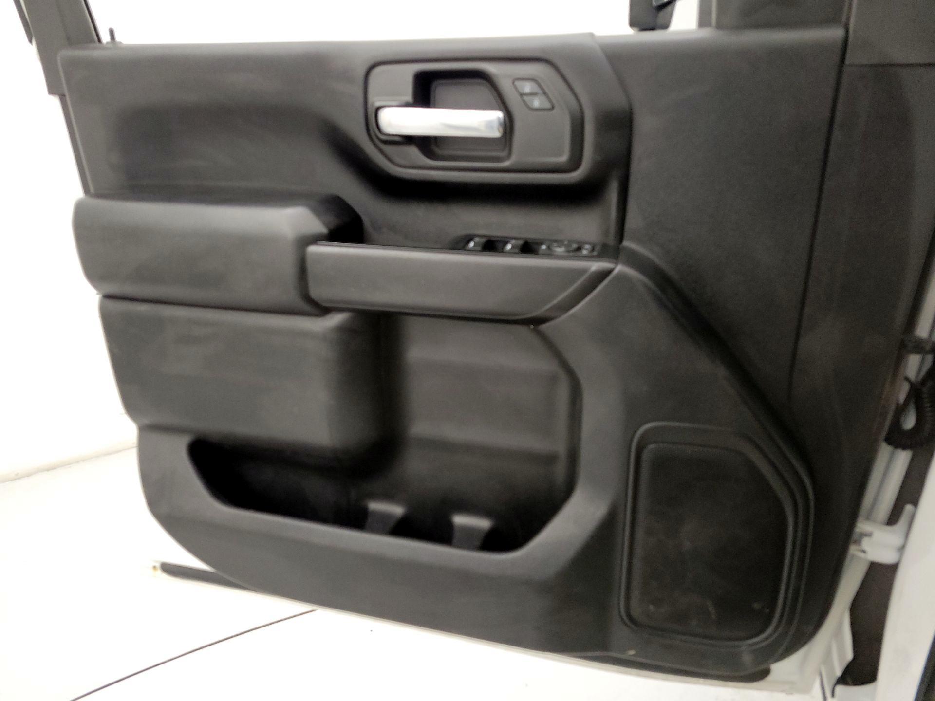 Thumbnail: 2023 Chevrolet Silverado 2500 - 12