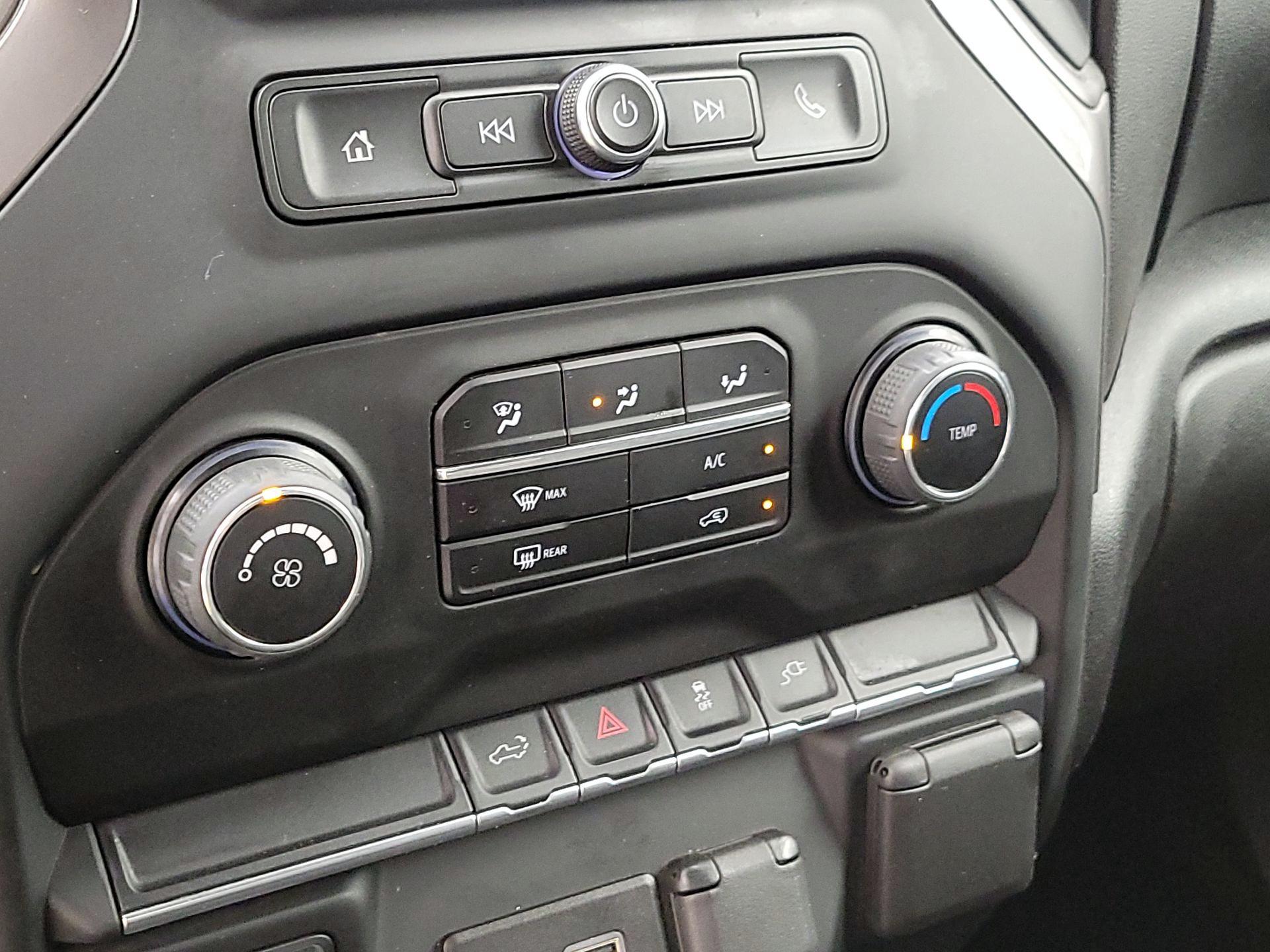 Thumbnail: 2023 Chevrolet Silverado 2500 - 16