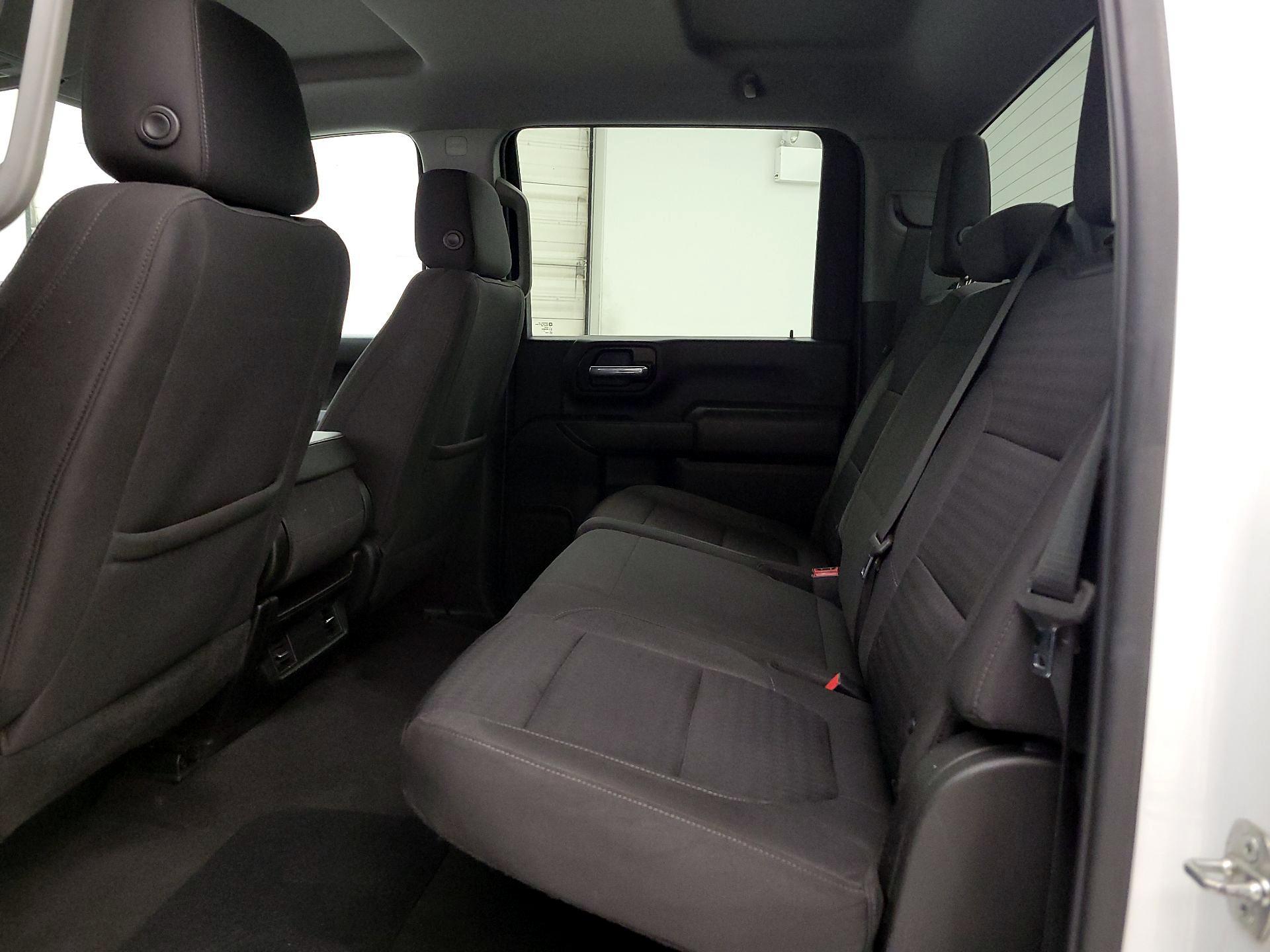 Thumbnail: 2023 Chevrolet Silverado 2500 - 19