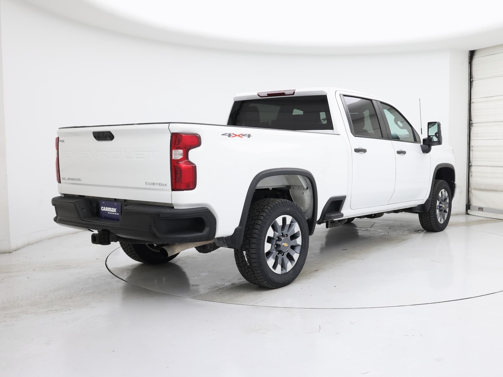 2023 Chevrolet Silverado 2500HD Custom - Photo 9